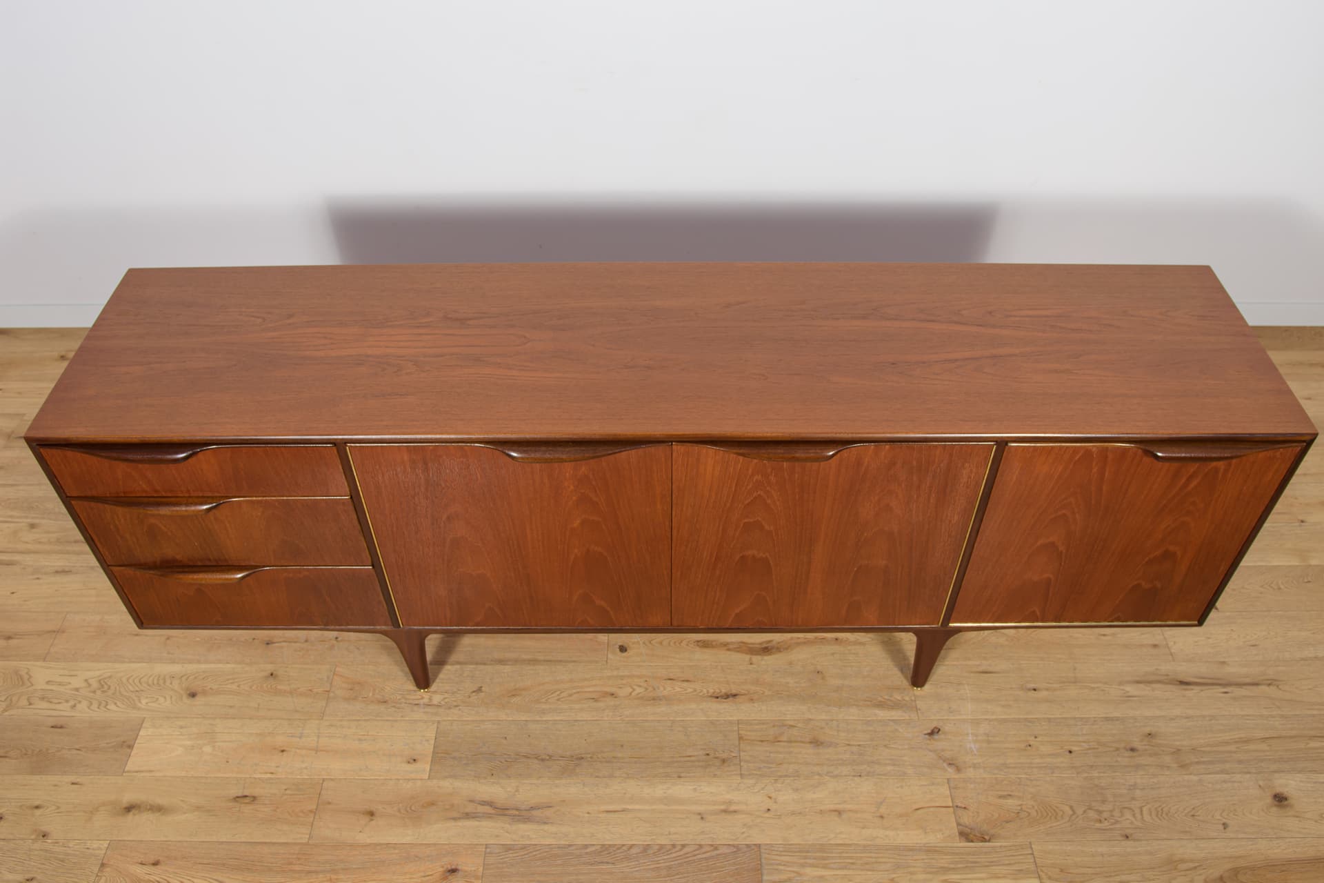 Komoda, teak brązowy, proj. T. Robertson, McIntosh, Wielka Brytania, lata 60. - 147077