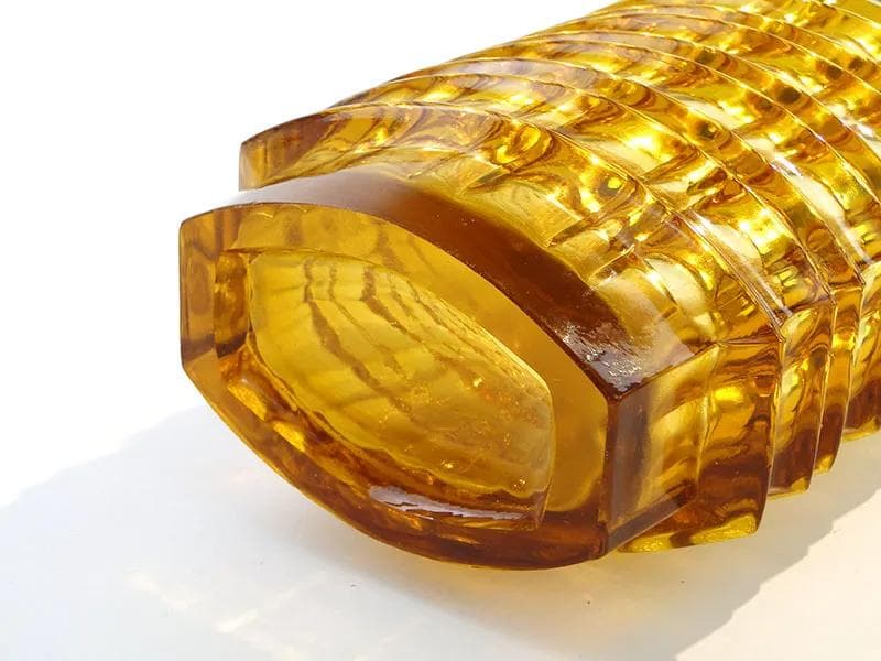 Wazon optyczny, szkło żółte, proj. J. S. Drost, Ząbkowice, Polska, lata 60. - 9959