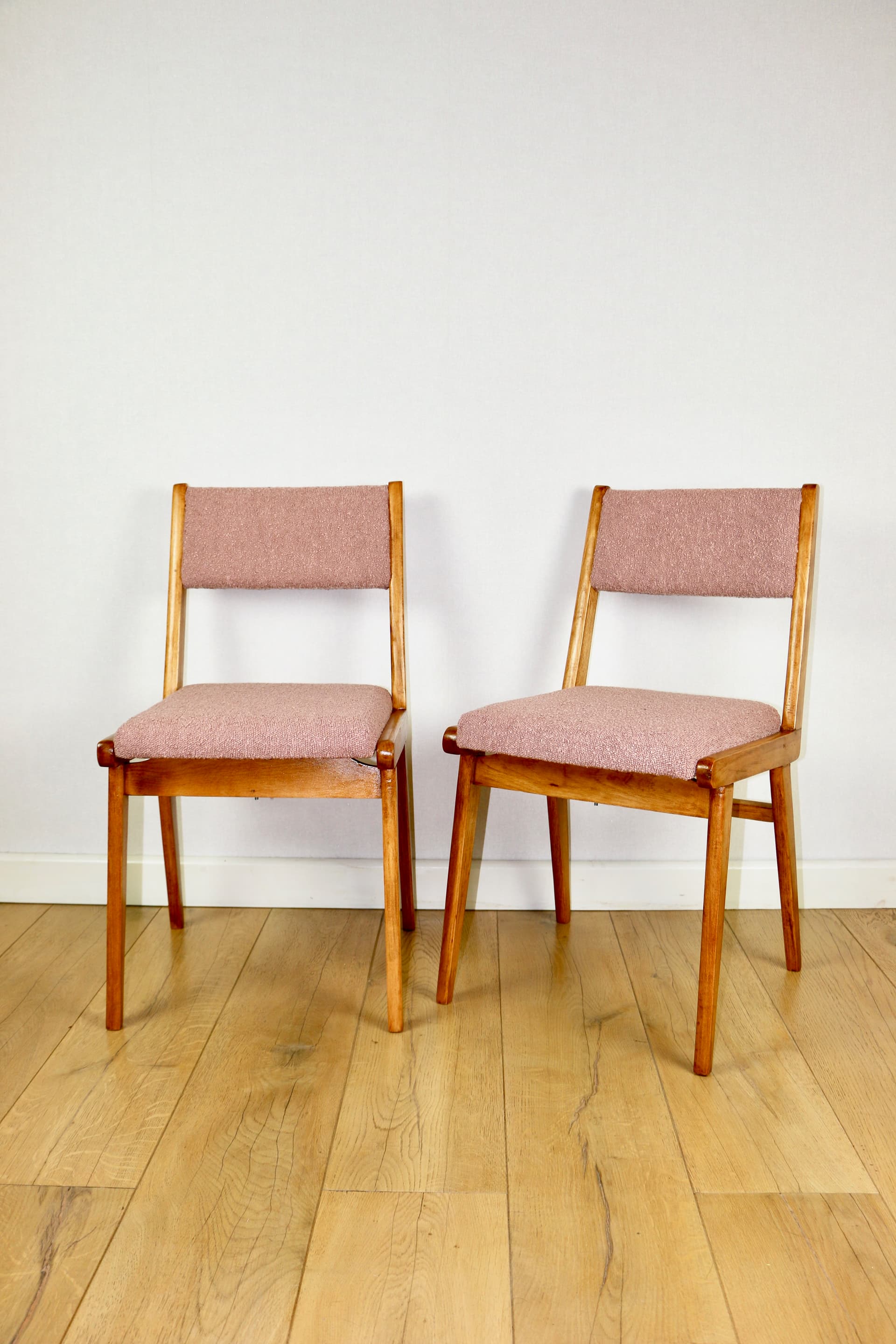 Komplet sześciu krzeseł, różowy, boucle - 147208