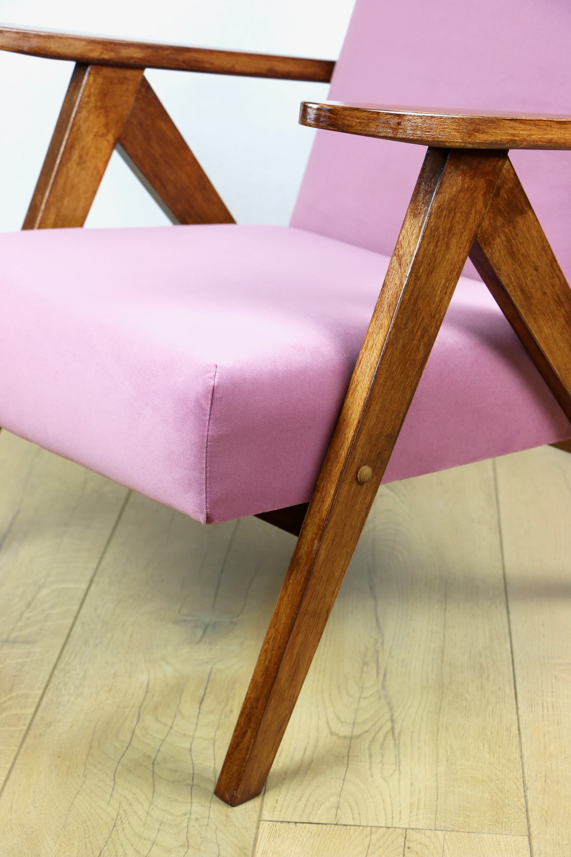 Armchair B-310 VAR, pink velvet, dark brown wood, Poland, 1970s. - 147337