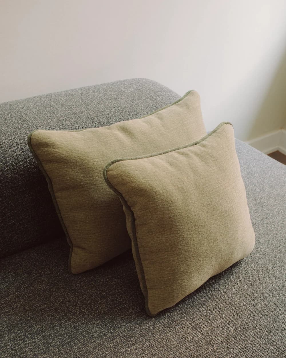 Poduszka Miu, zielona, 35x35 cm, Feum - 147471