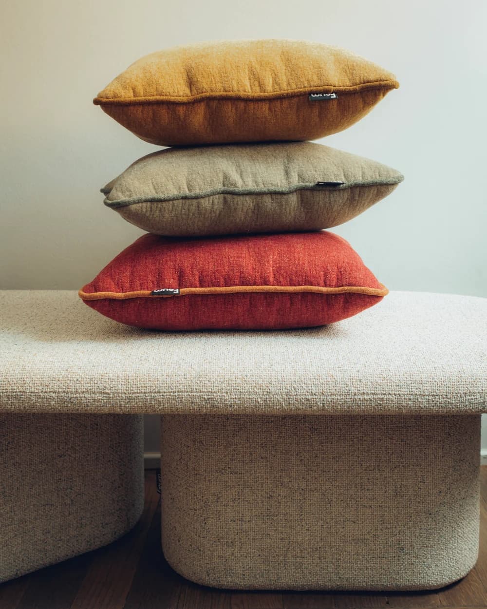 Poduszka Miu, czerwona, 35x35 cm, Feum - 147475