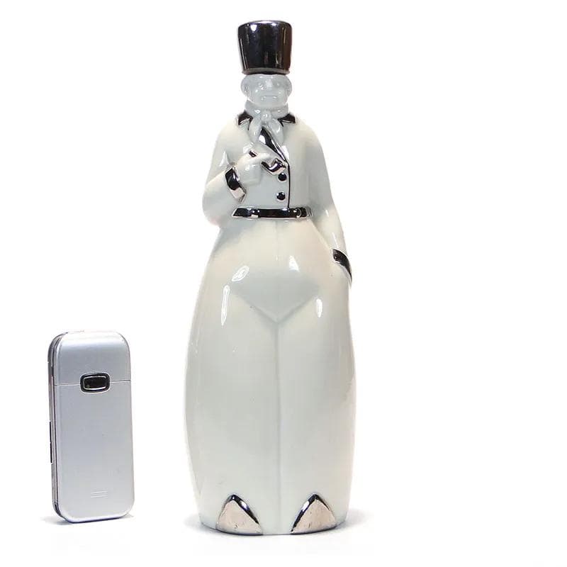 Karafka, Warsztaty Wiedeńskie, biała porcelana, art. H. Kirsch, Austria, lata 20. - 10035