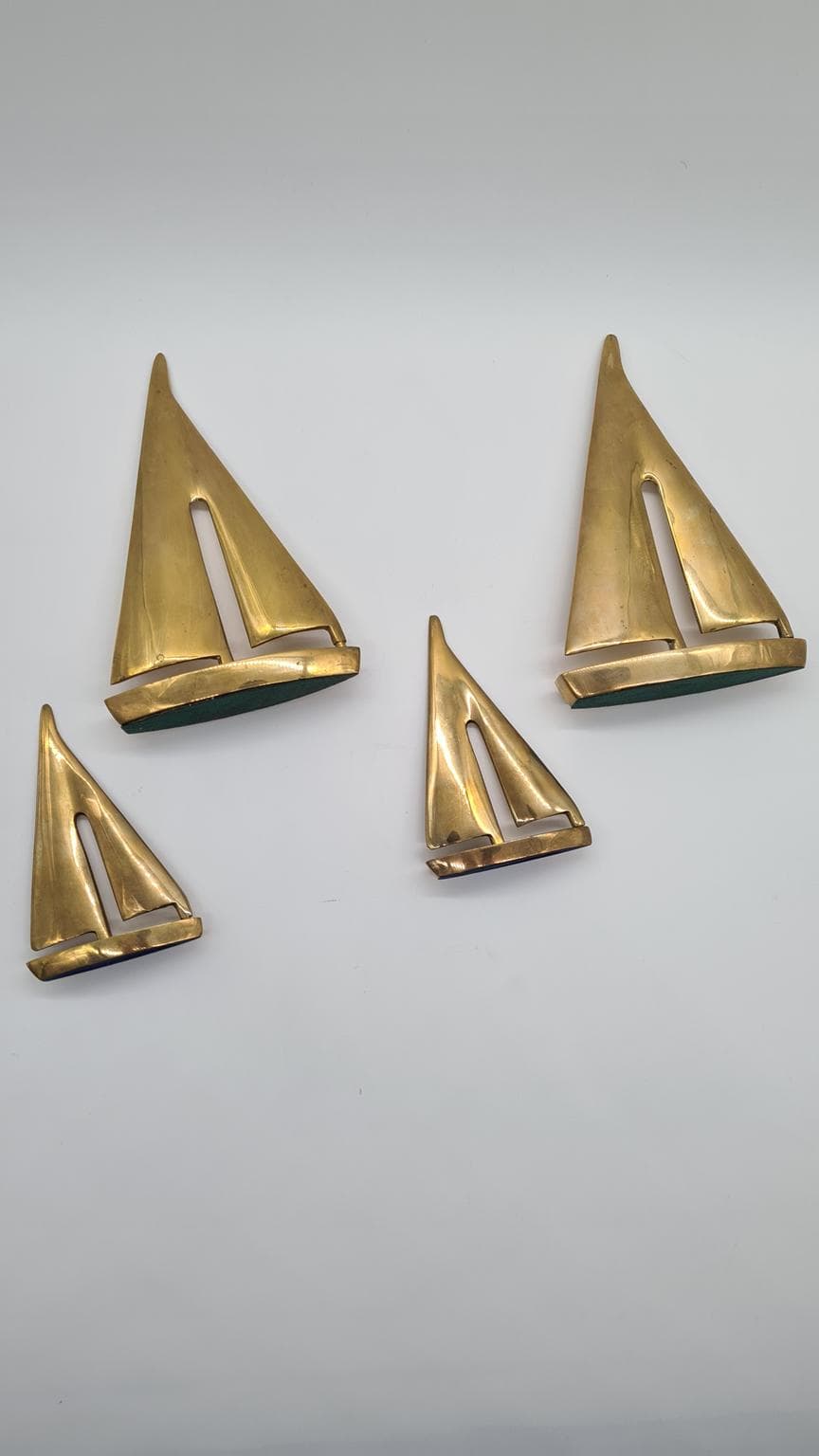 Set of Four Sailboat Figurines, Golden Brass, 1970s - 157952