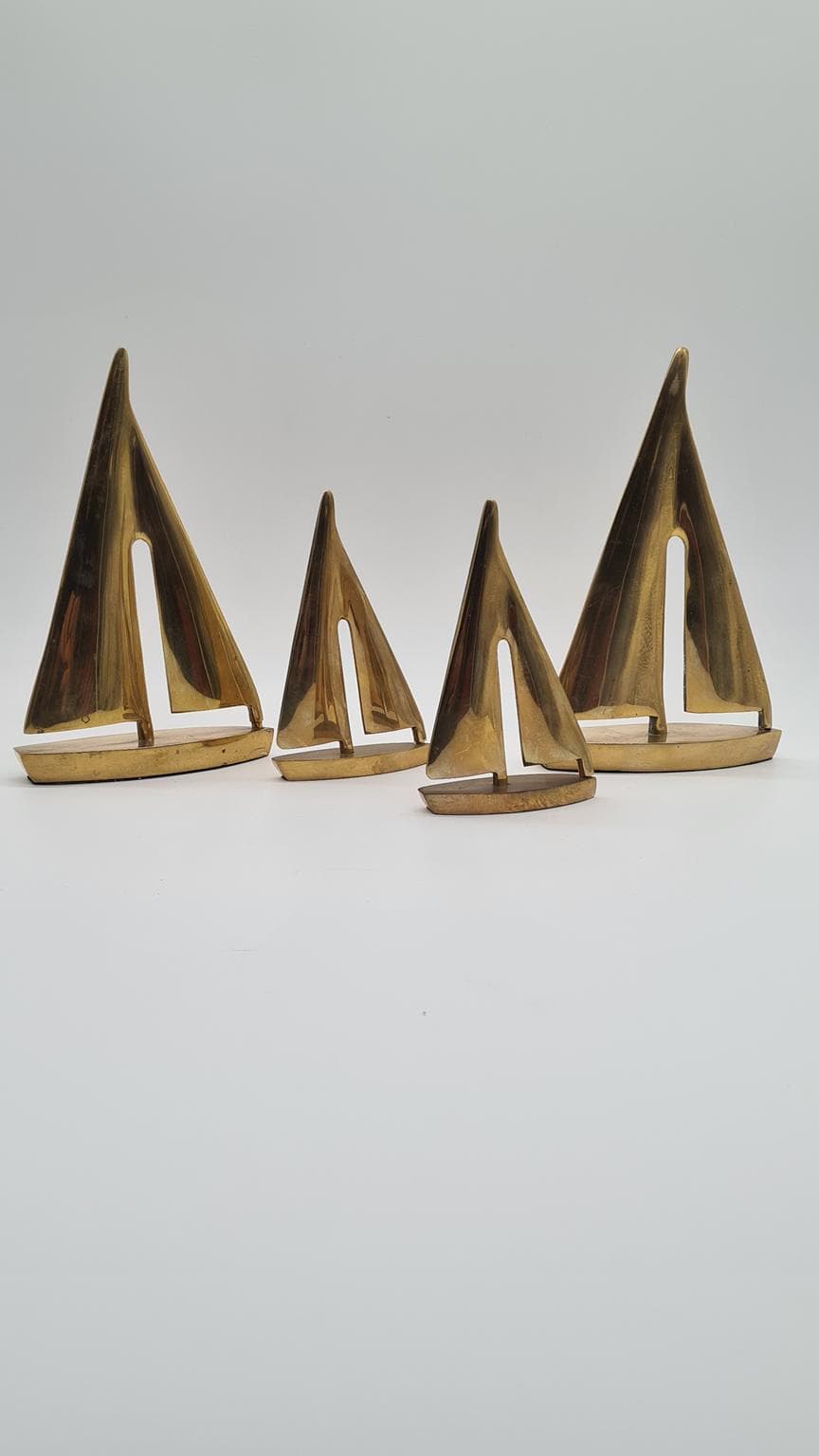 Set of Four Sailboat Figurines, Golden Brass, 1970s - 157955