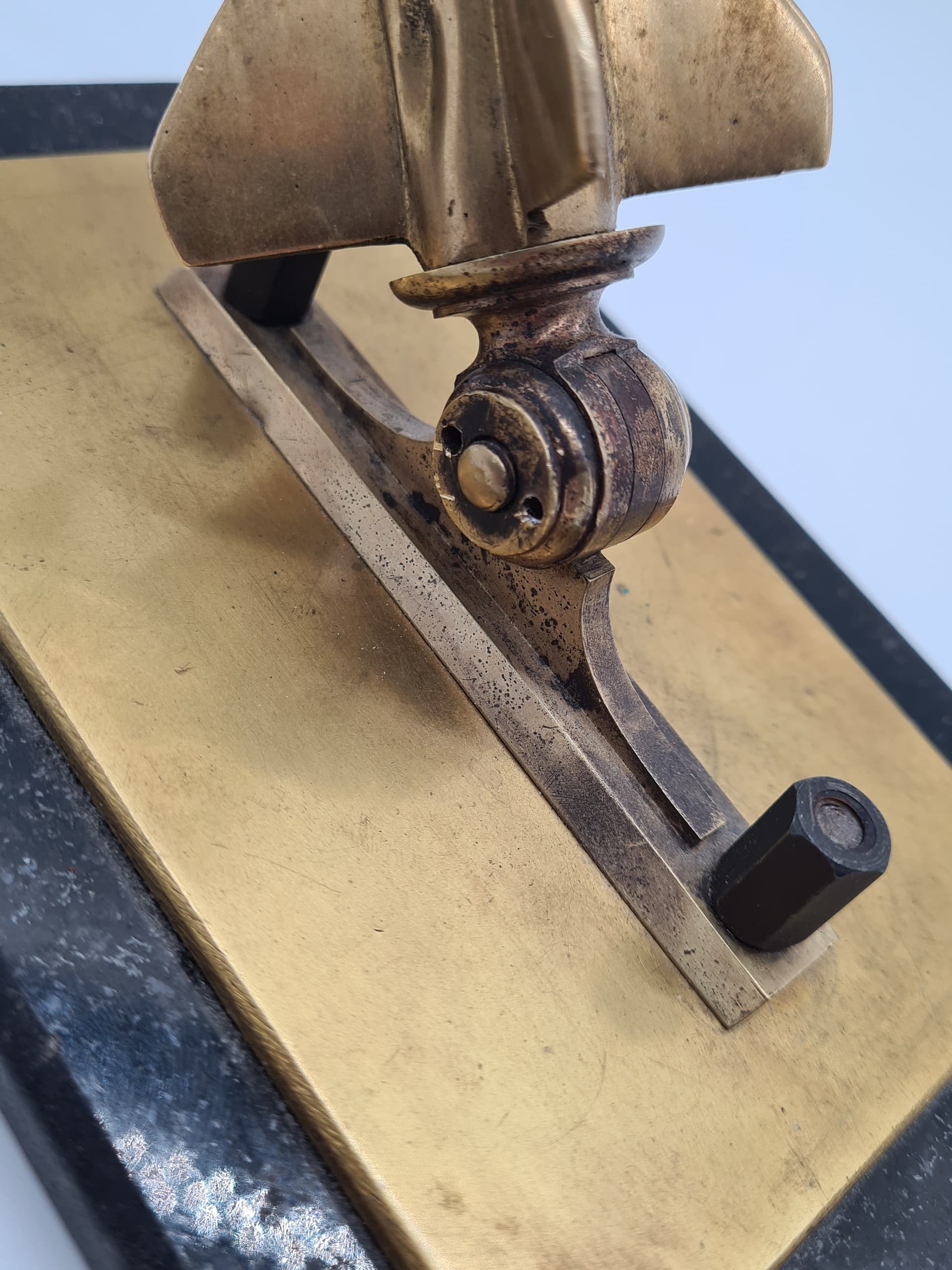 Rocket Sculpture Space Age, golden brass, black marble, 1970s. - 157965