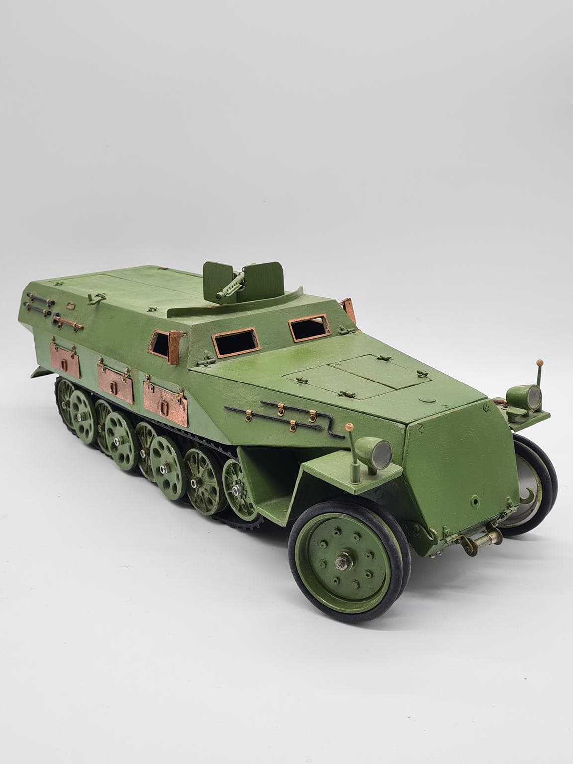 Model Sd.Kfz. 251, zielony, sklejka drewno metal miedź, Niemcy, lata 70. - 158056