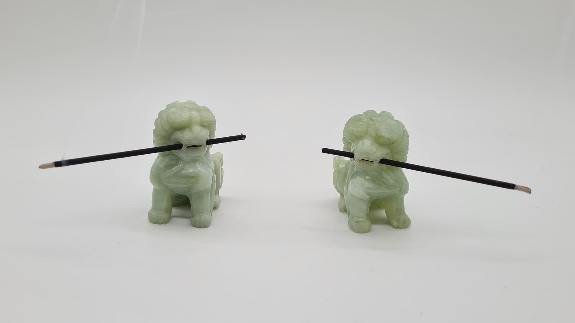 Pair of Foo Dog figurines, green jadeite, China, 19th c. - 158187
