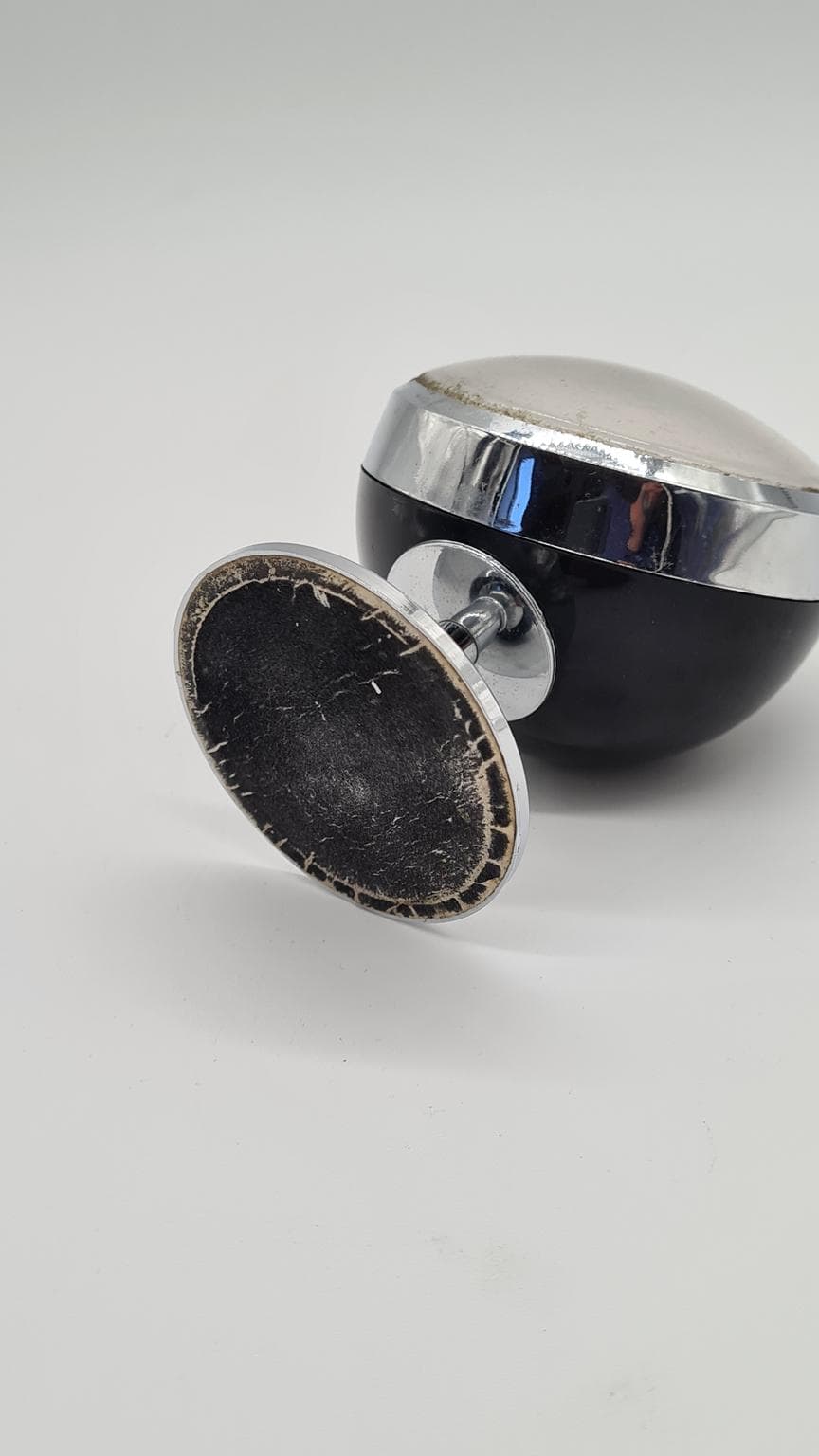 Kalendarz klapkowy Space Age, plastik czarny, lata 70. - 158199