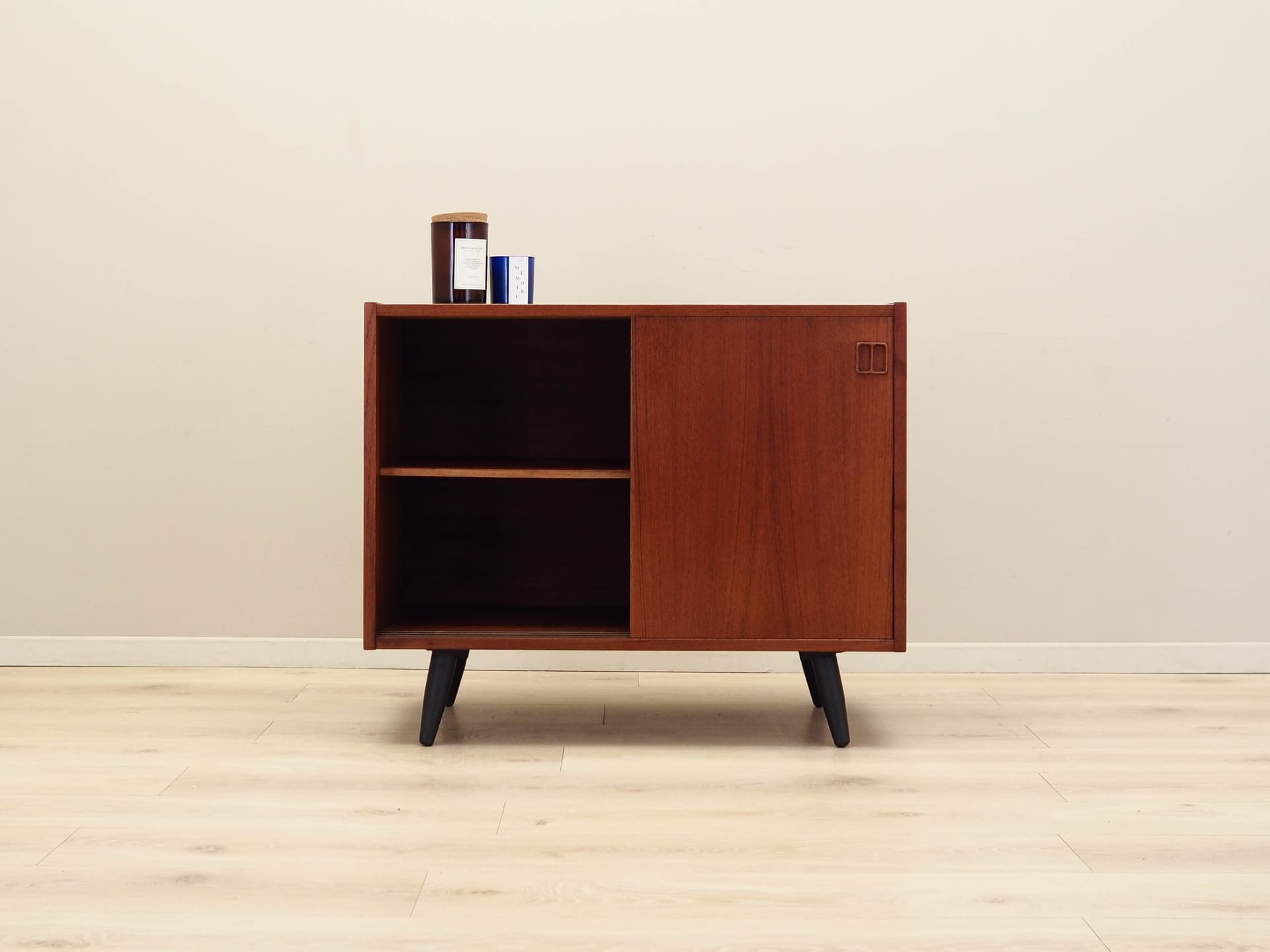 Cabinet, dark brown teak, Denmark, 1970s. - 158484