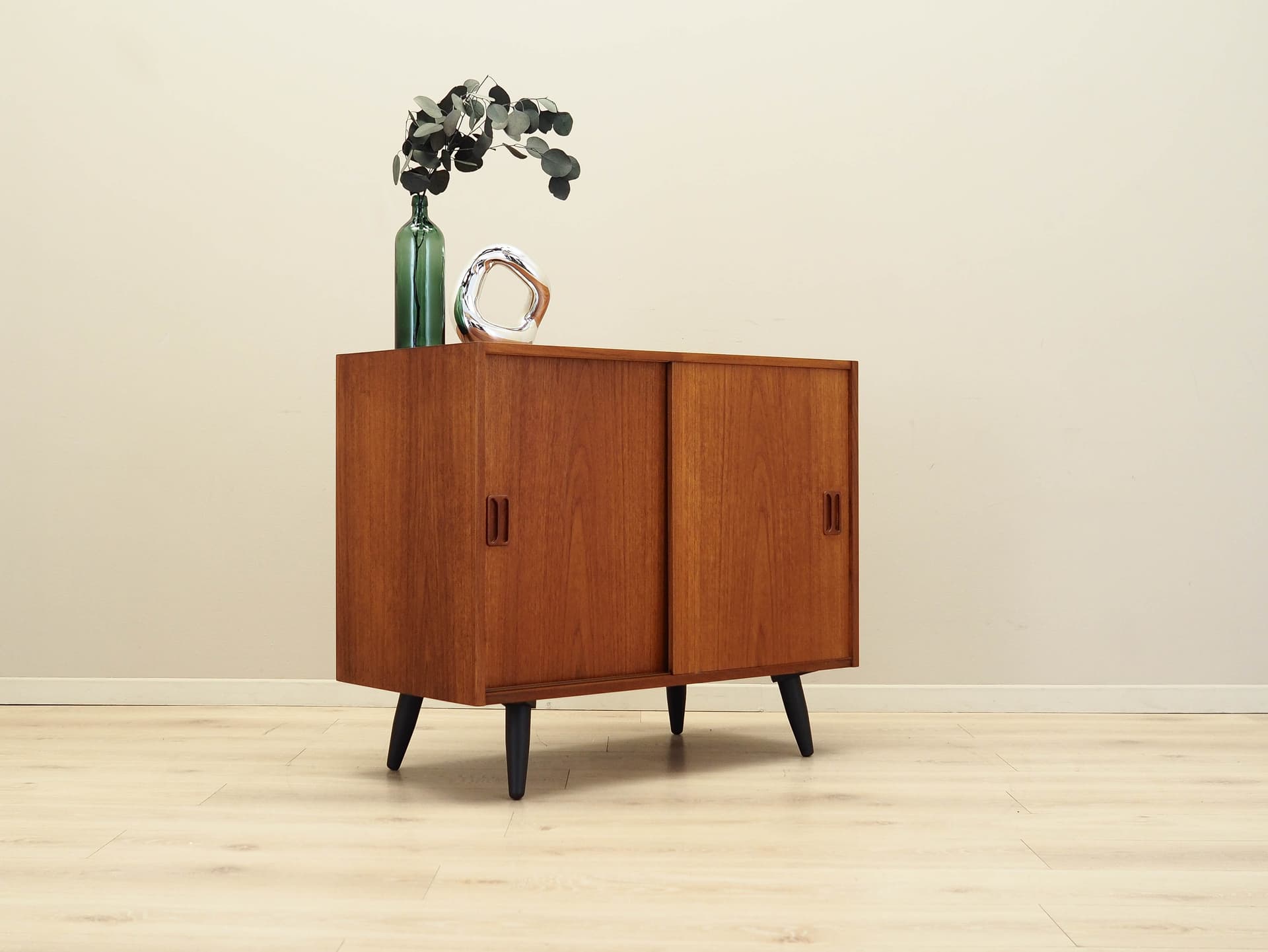 Cabinet, light brown teak, Denmark, 1970s. - 158550