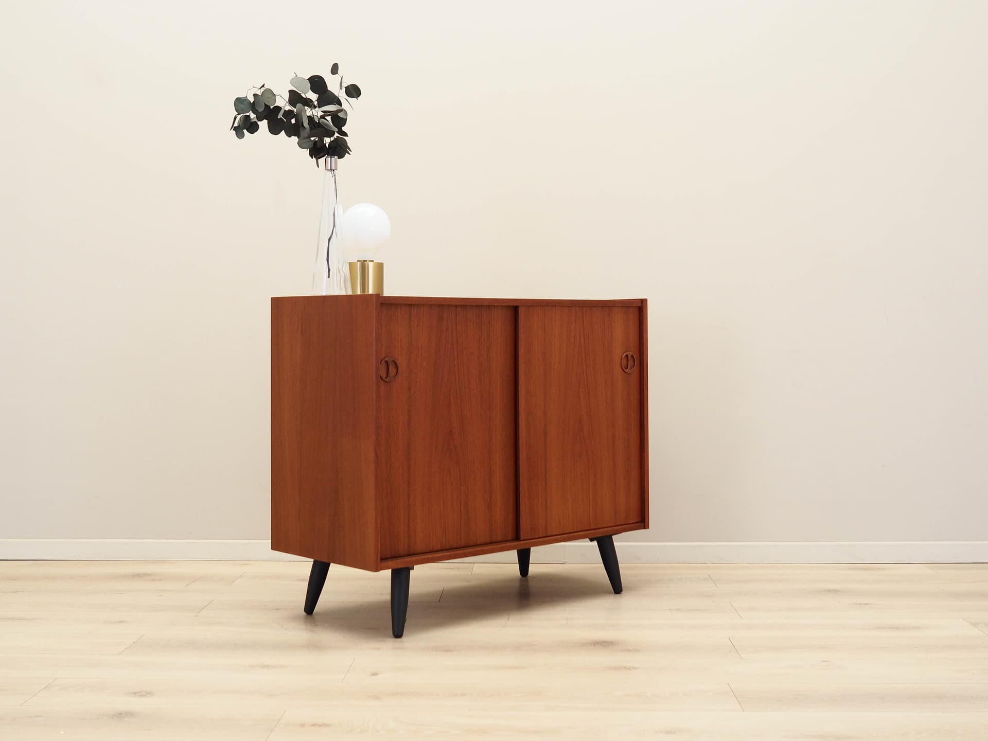 Cabinet, light brown teak, Denmark, 1970s. - 158675