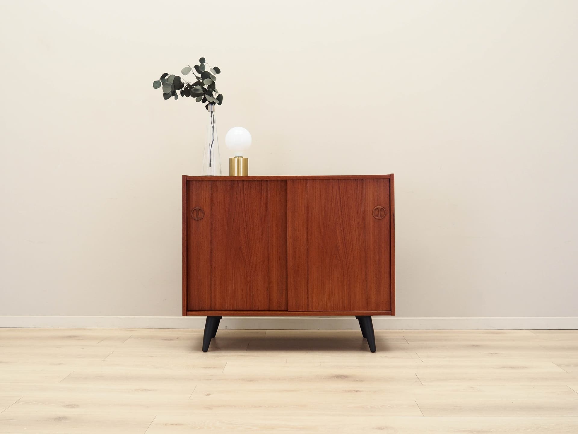 Cabinet, light brown teak, Denmark, 1970s. - 158671