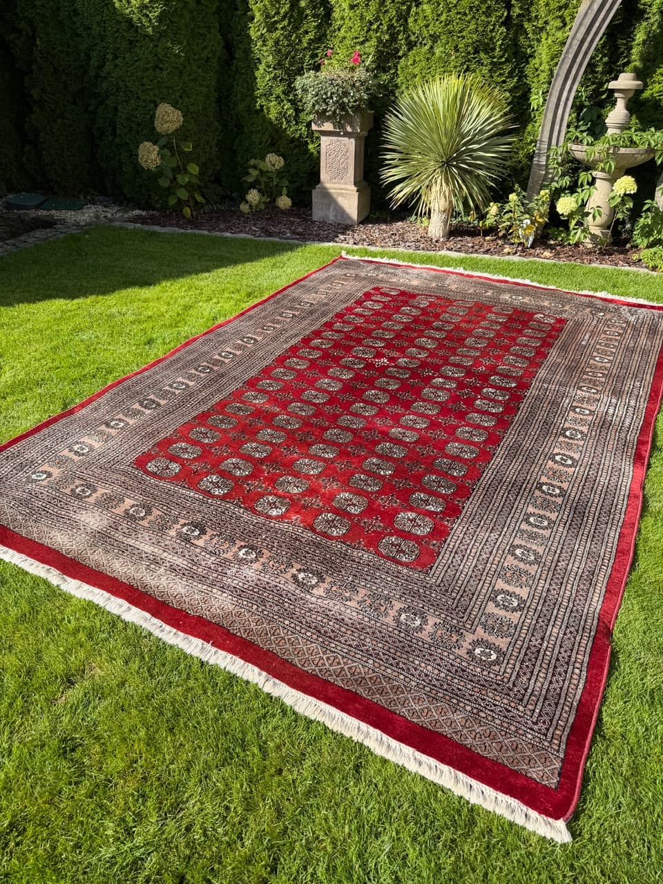 Rug Buchara, red, Kashmiri wool, Pakistan, 1990s. - 158879