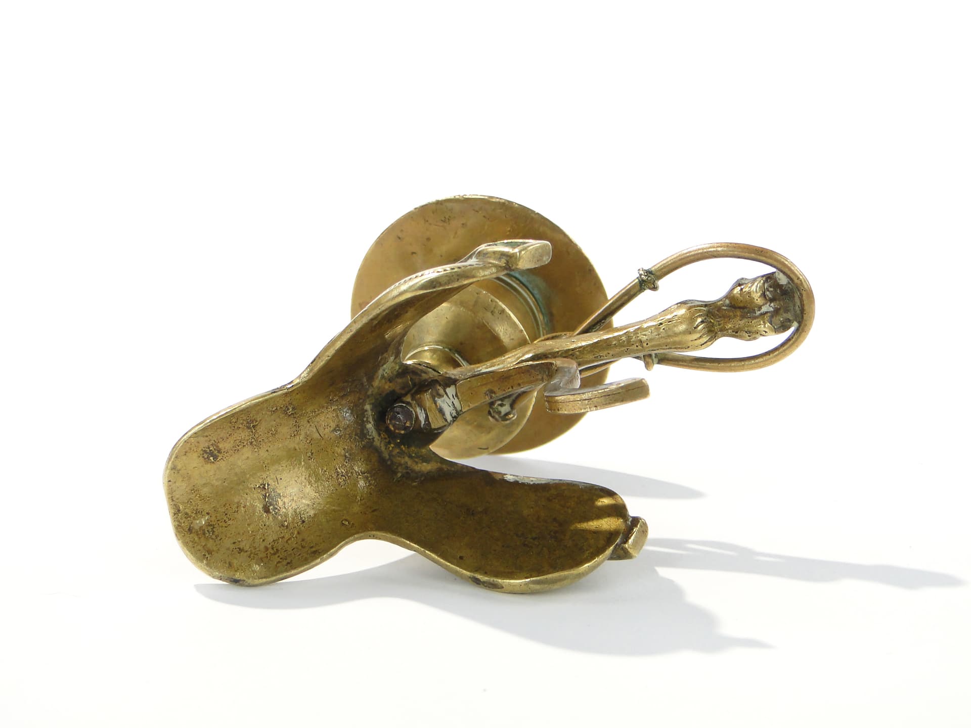 Secesyjny kaganek z brązu z motywem jeździeckim 1910 - 159513