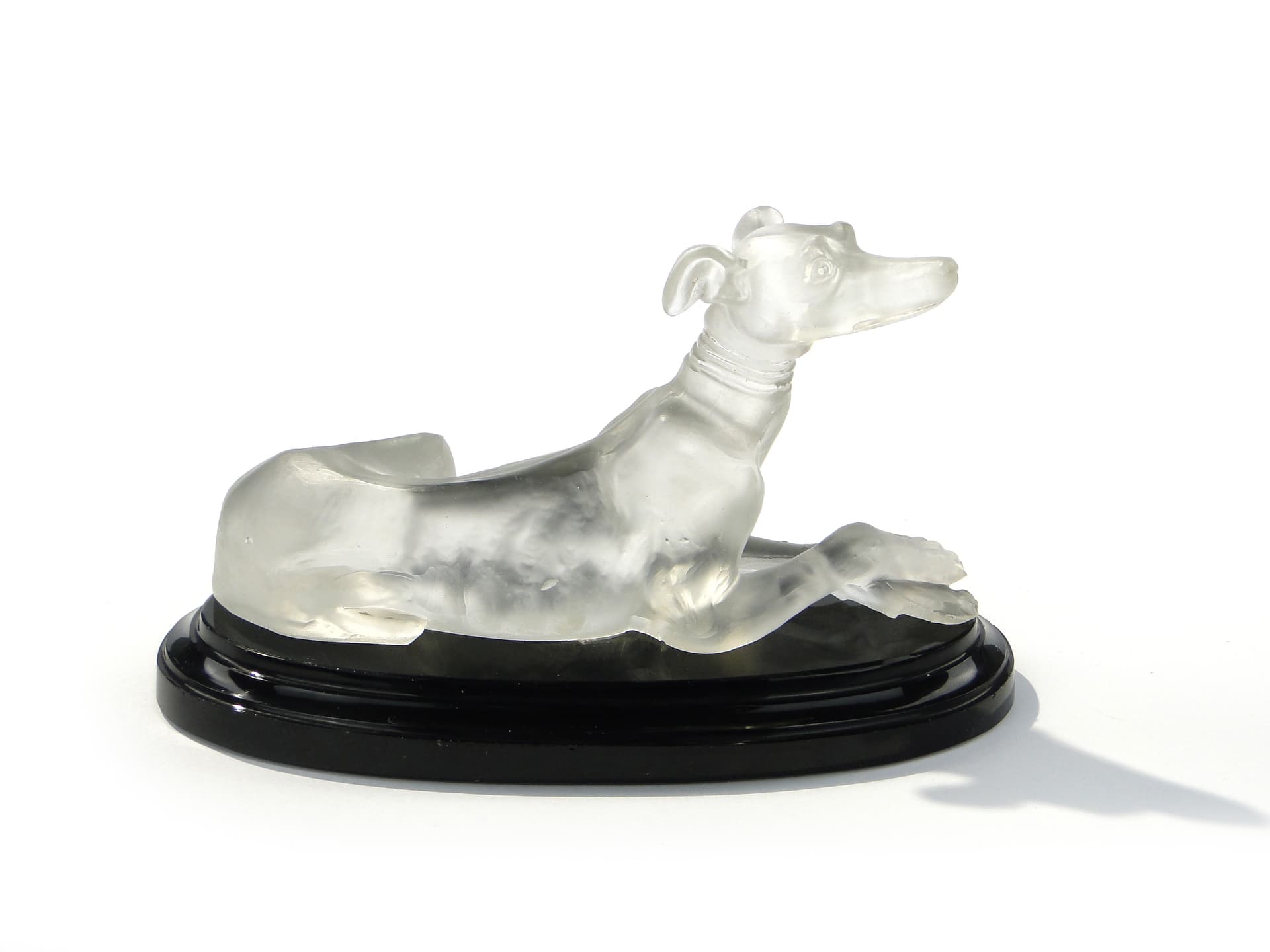 Szklana figura pieska - 159575