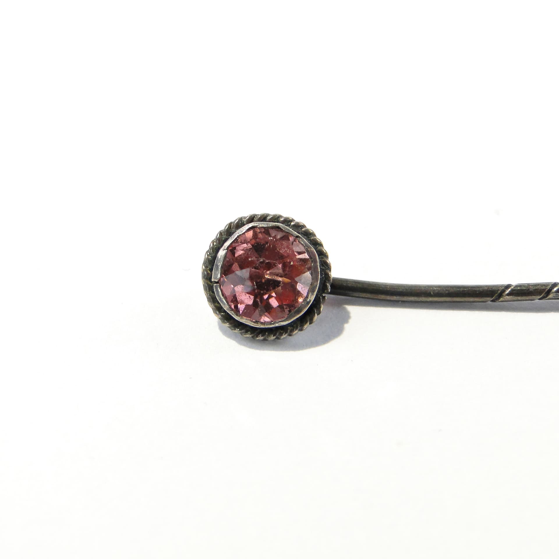 Szpilka dekoracyjna z przełomu wieku XIX i XX - 159736