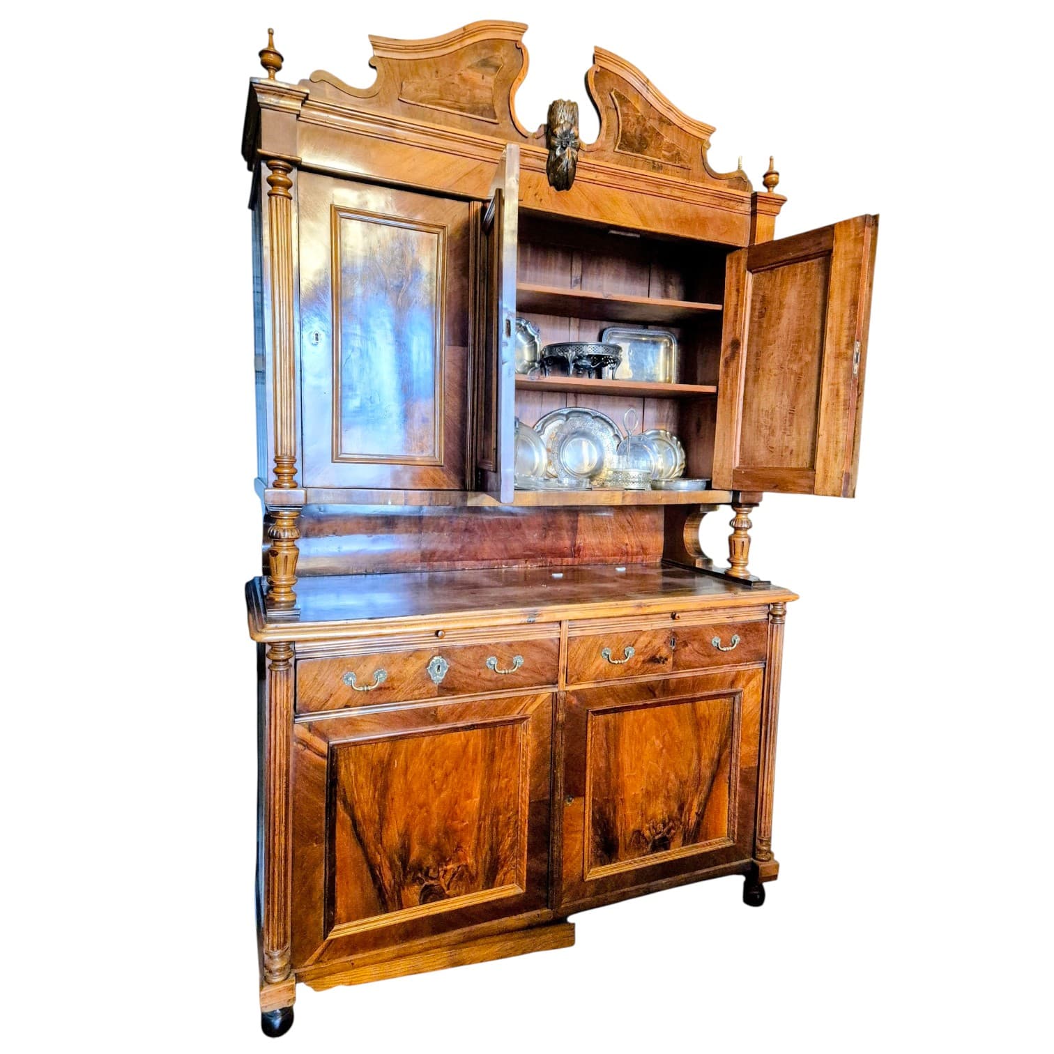 Kredens w stylu eklektycznym, okleina orzech, XIX w. - 160038