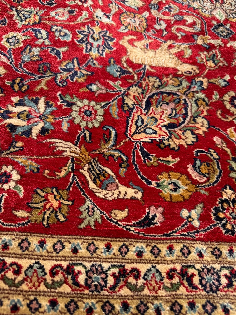 Dywan Ghoum, 280x182 cm, jedwab czerwony, Indie - 160101