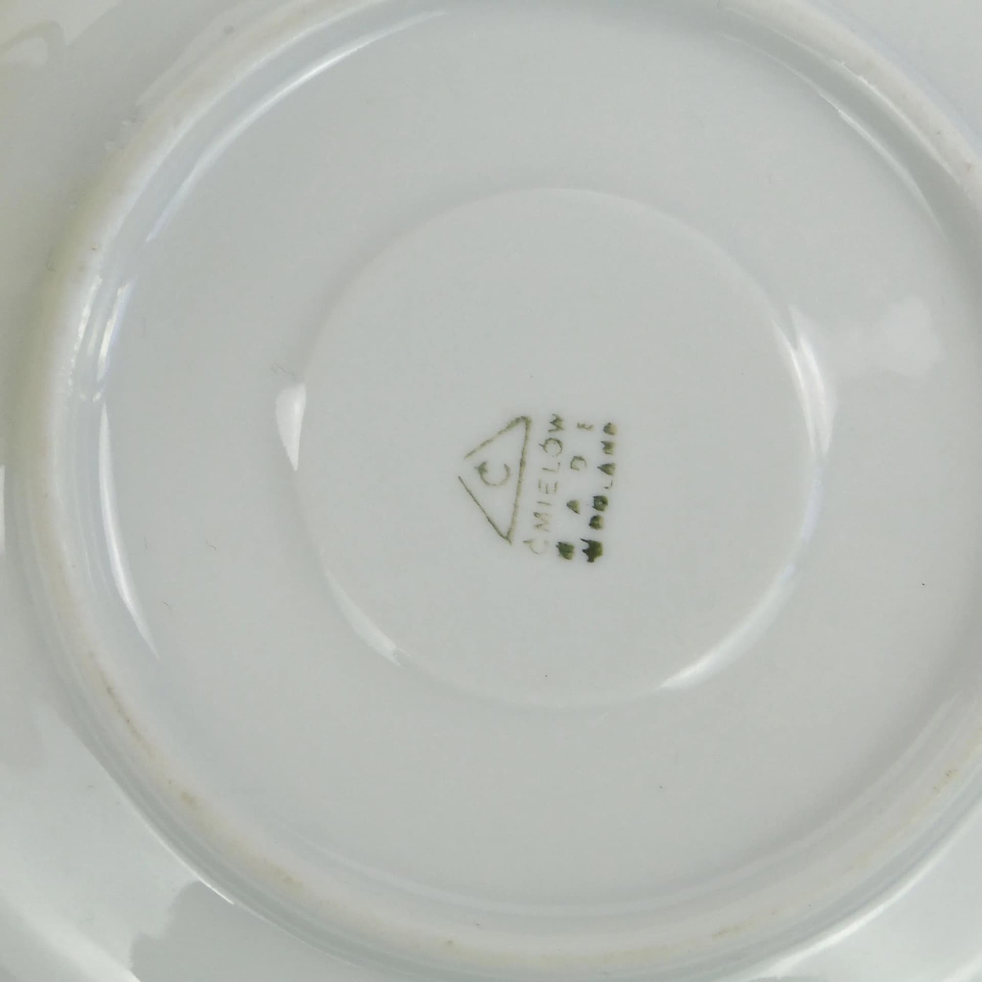 Filiżanka Krokus, porcelana żółta biała złocona, proj. W. Potacki, Ćmielów, Polska, lata 60. - 160744