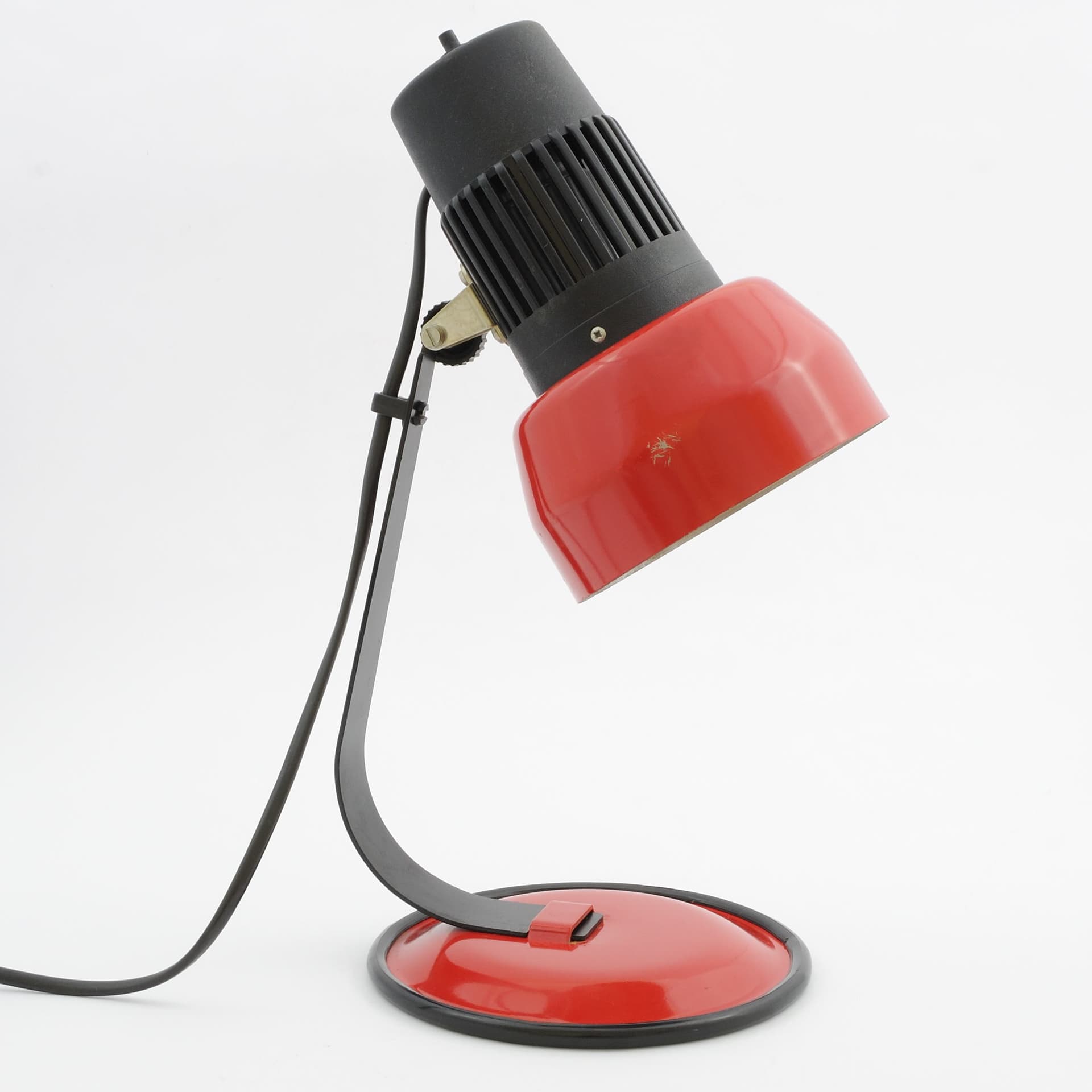 Desk lamp Lyskaer, red metal, Denmark, 1980s. - 161720