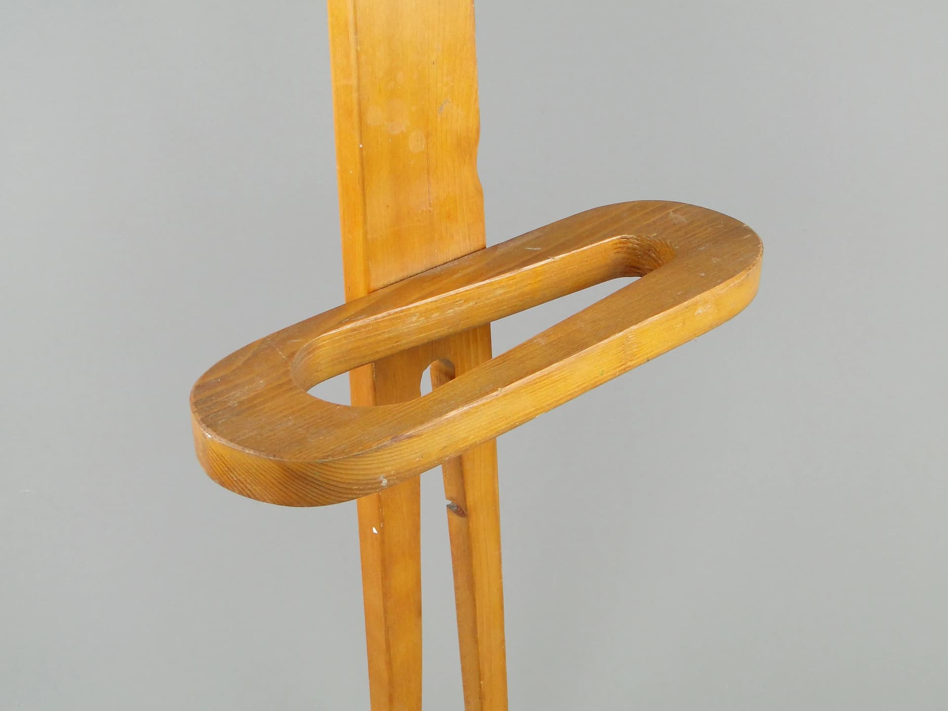 Umbrella stand, light brown wood, by W. Wincze, Poland, 1940s. - 163526