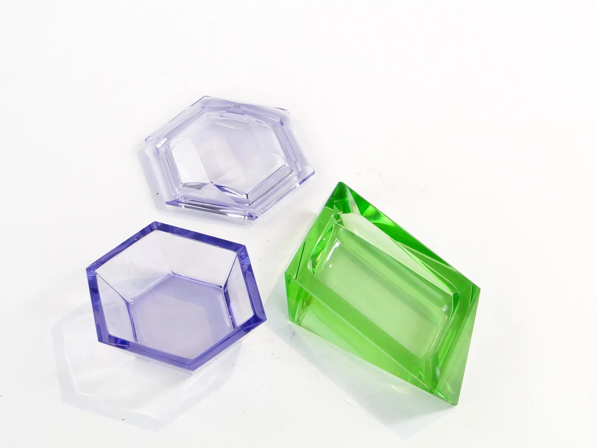 Ashtray Art Deco, green, crystal, Czech Republic, 1930s. - 10489