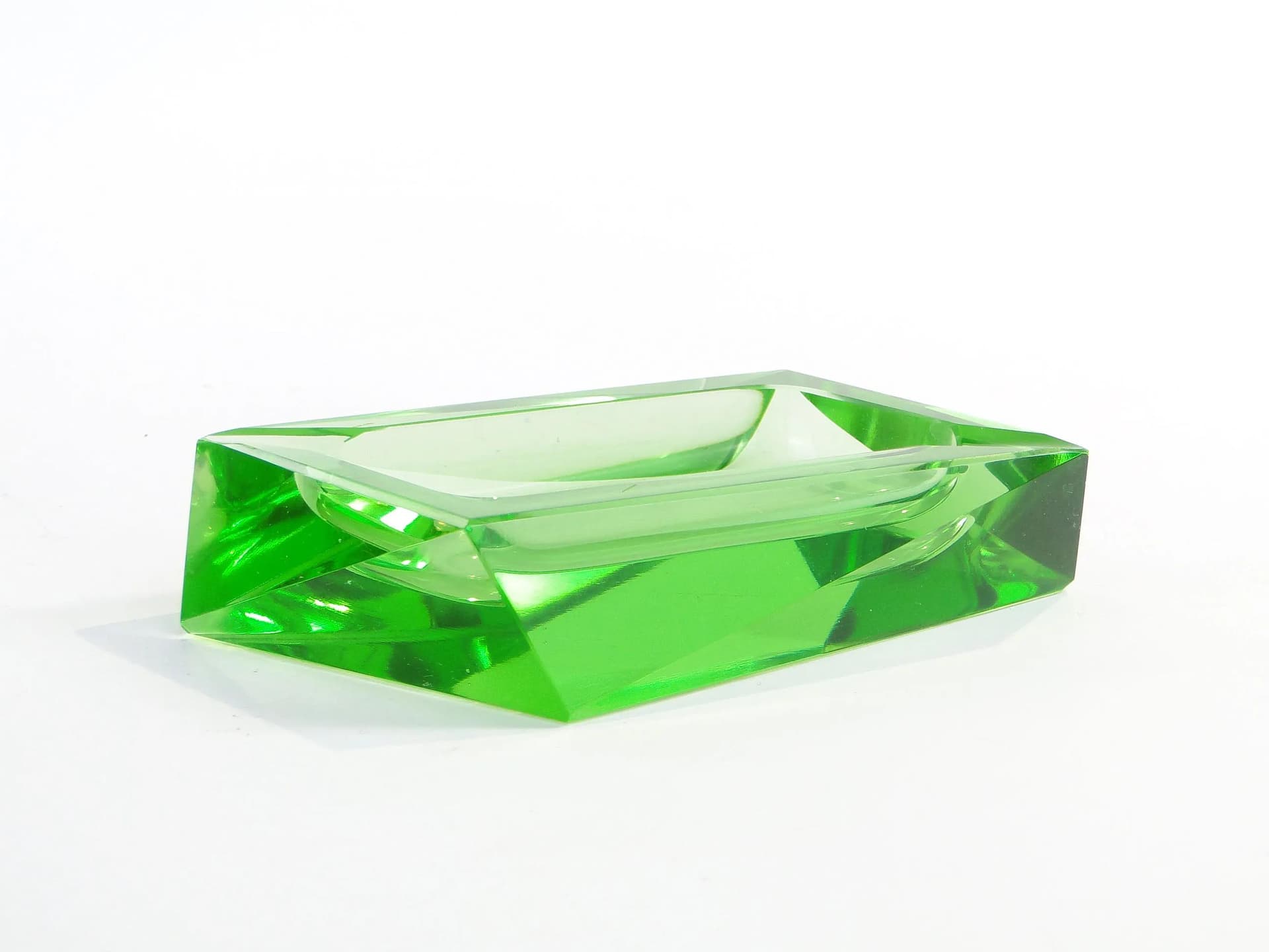 Ashtray Art Deco, green, crystal, Czech Republic, 1930s. - 10484