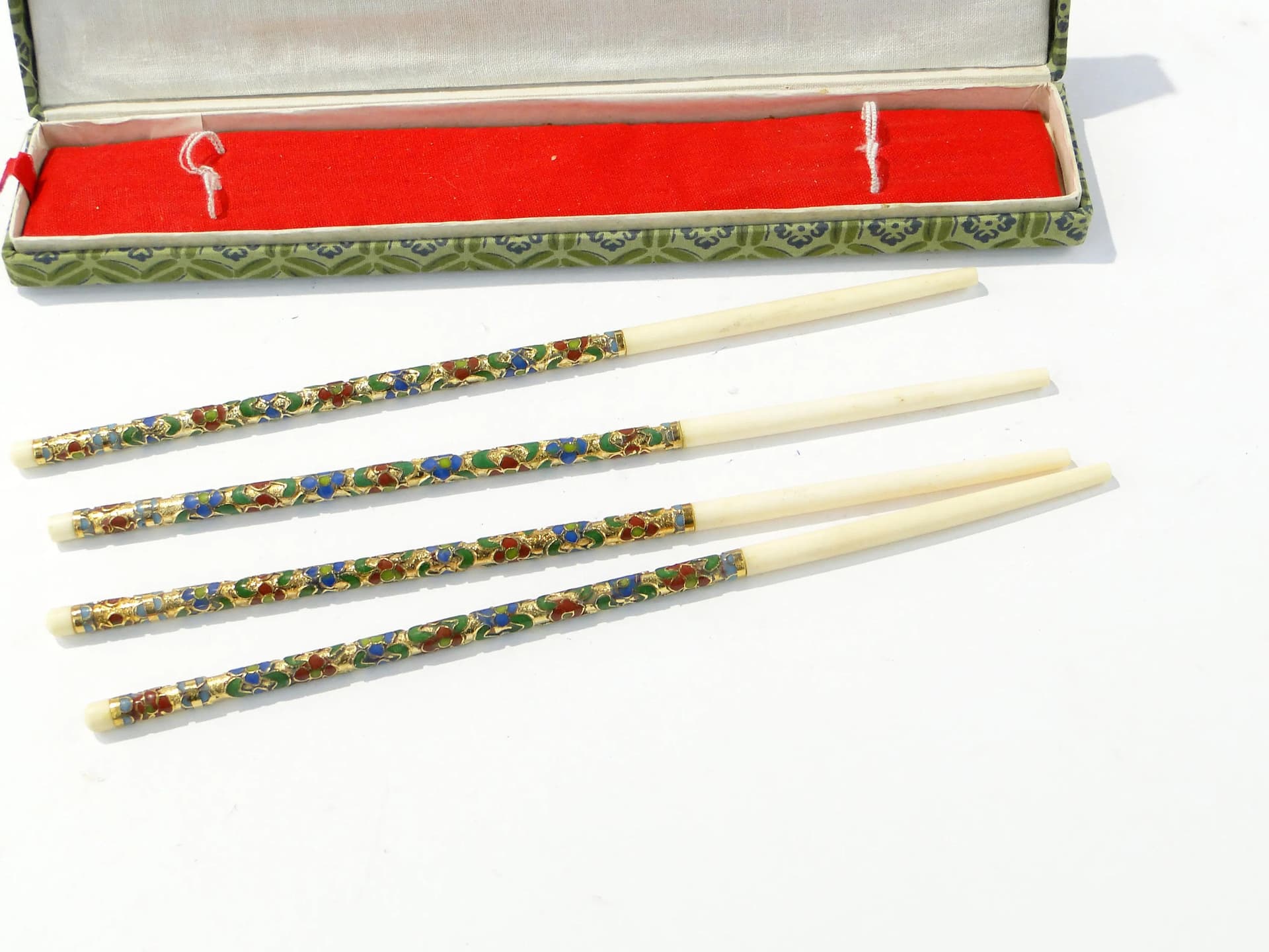 Cloisonné chopsticks set, multicolor, China, 1950s - 163359