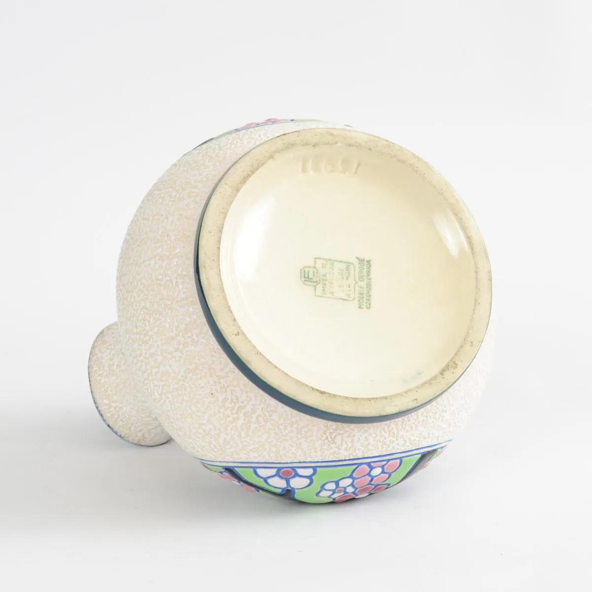 Wazon Amphora, ivory, ceramika, Czechosłowacja, lata 20. - 161575