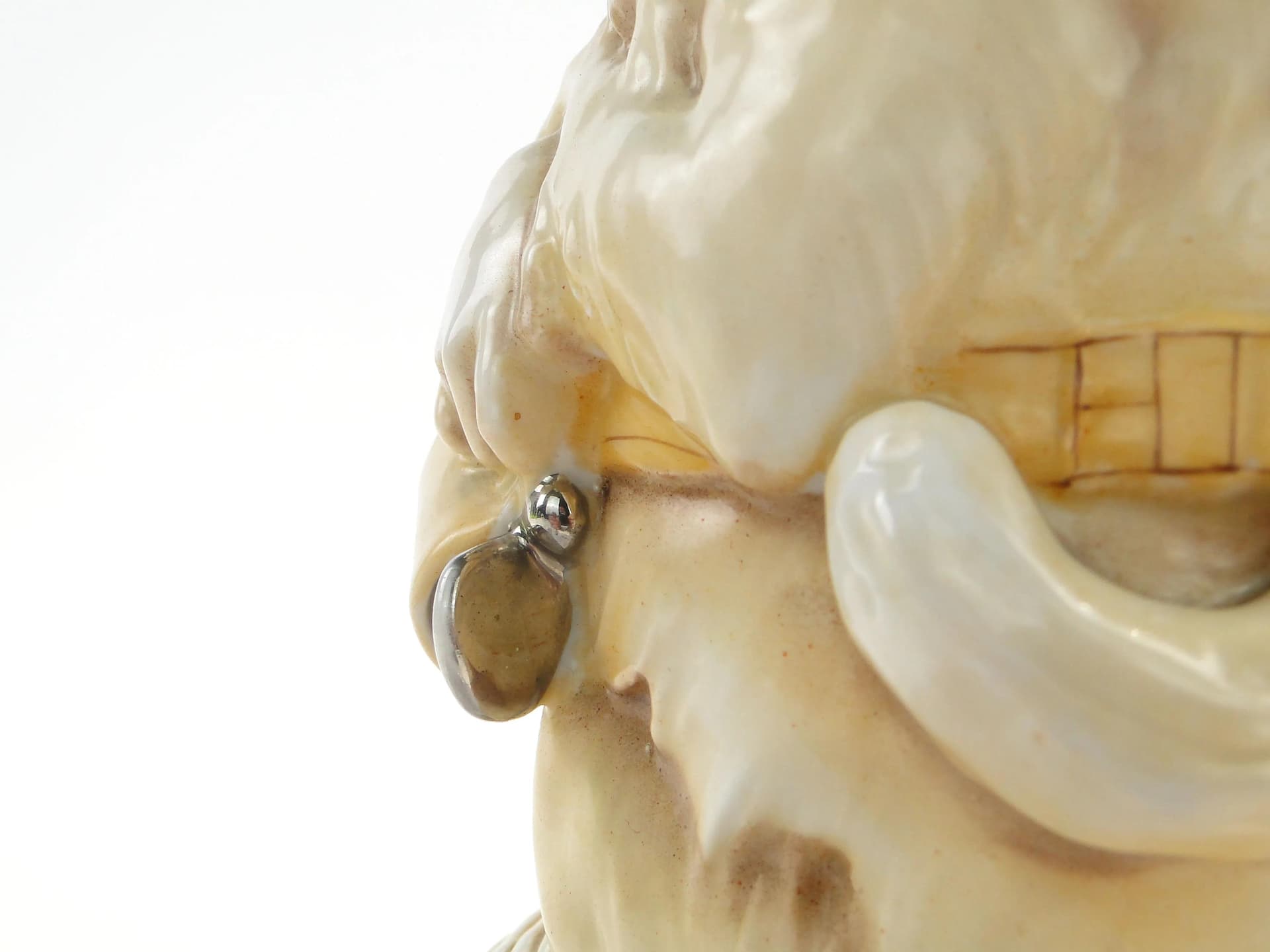 Kufel figuralny, małpa, ceramika beżowa, Niemcy, początek XX w. - 163328