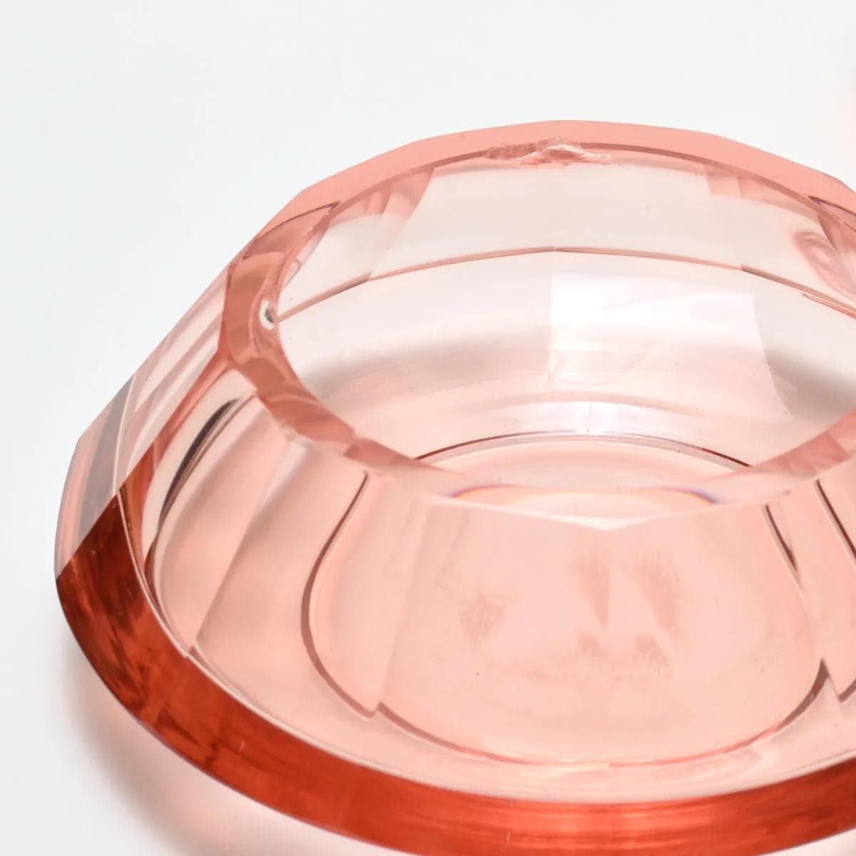 Box Art Deco, pink crystal, Czechoslovakia, 1930s. - 161504