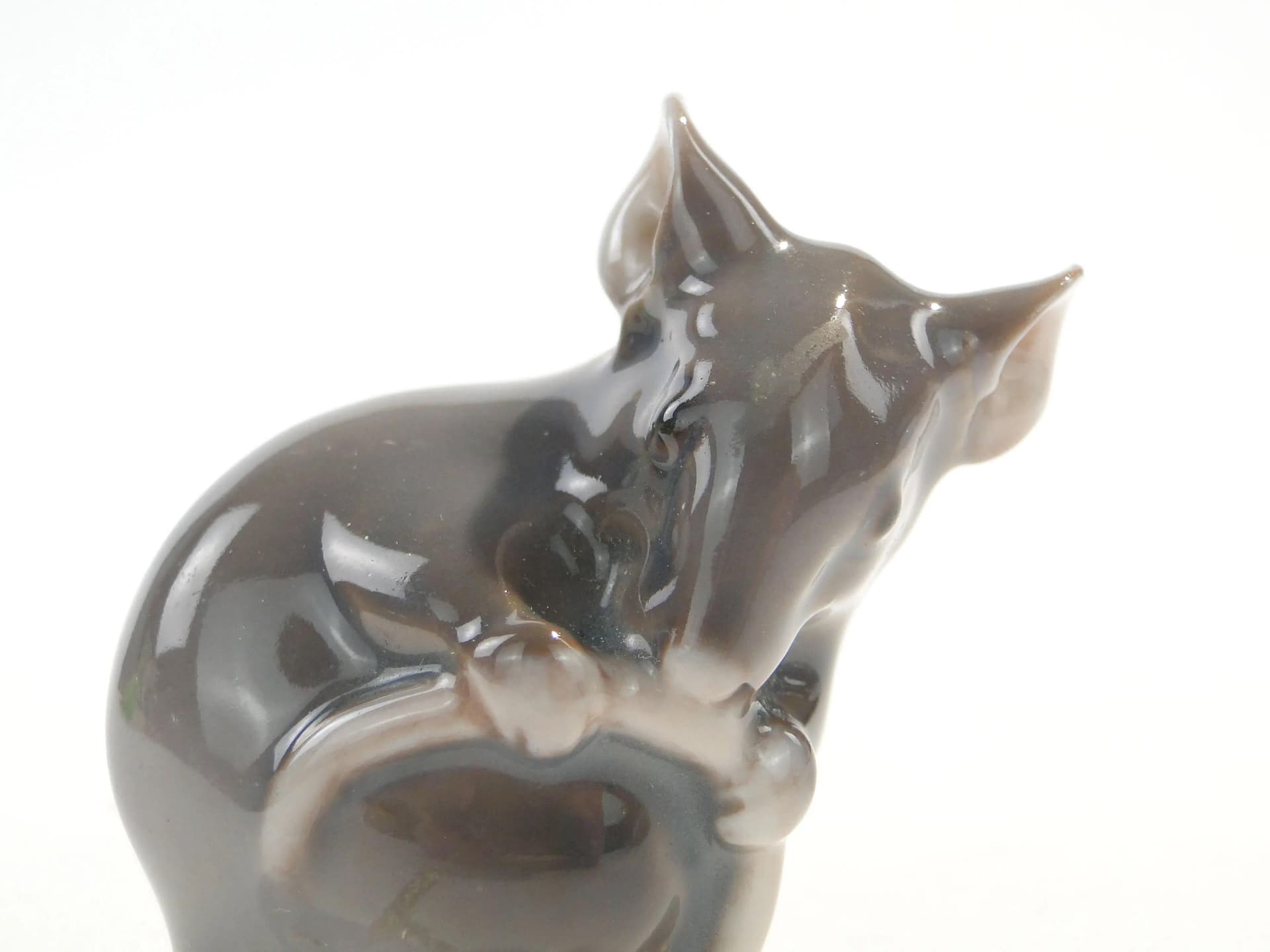 Mouse figurine, model 3180, grey silver porcelain, Royal Copenhagen, Denmark, 1960s. - 163281