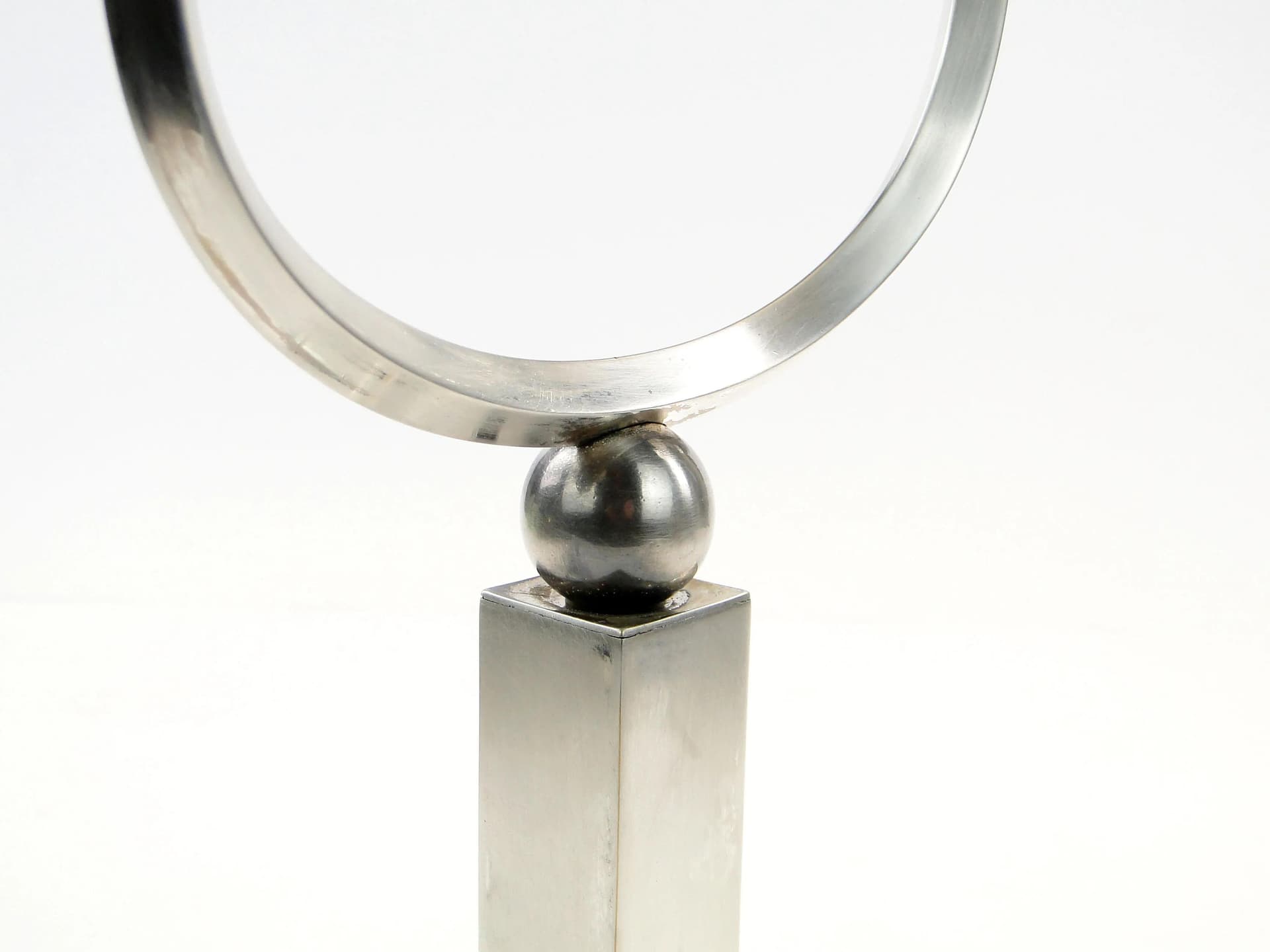 Świecznik dwuramienny Art déco, srebrny, mosiądz platerowany srebrem, Sandrik, Czechosłowacja, początek XX w. - 163235