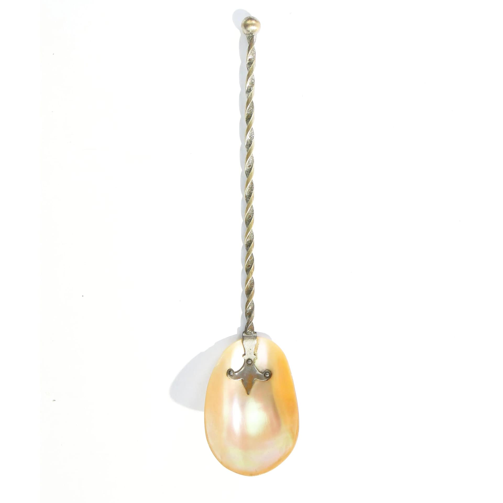 Łyżka serwingowa secesyjna, muszla beżowa, mosiądz platerowany srebrem, Austria, lata 90. XIX w. - 163132