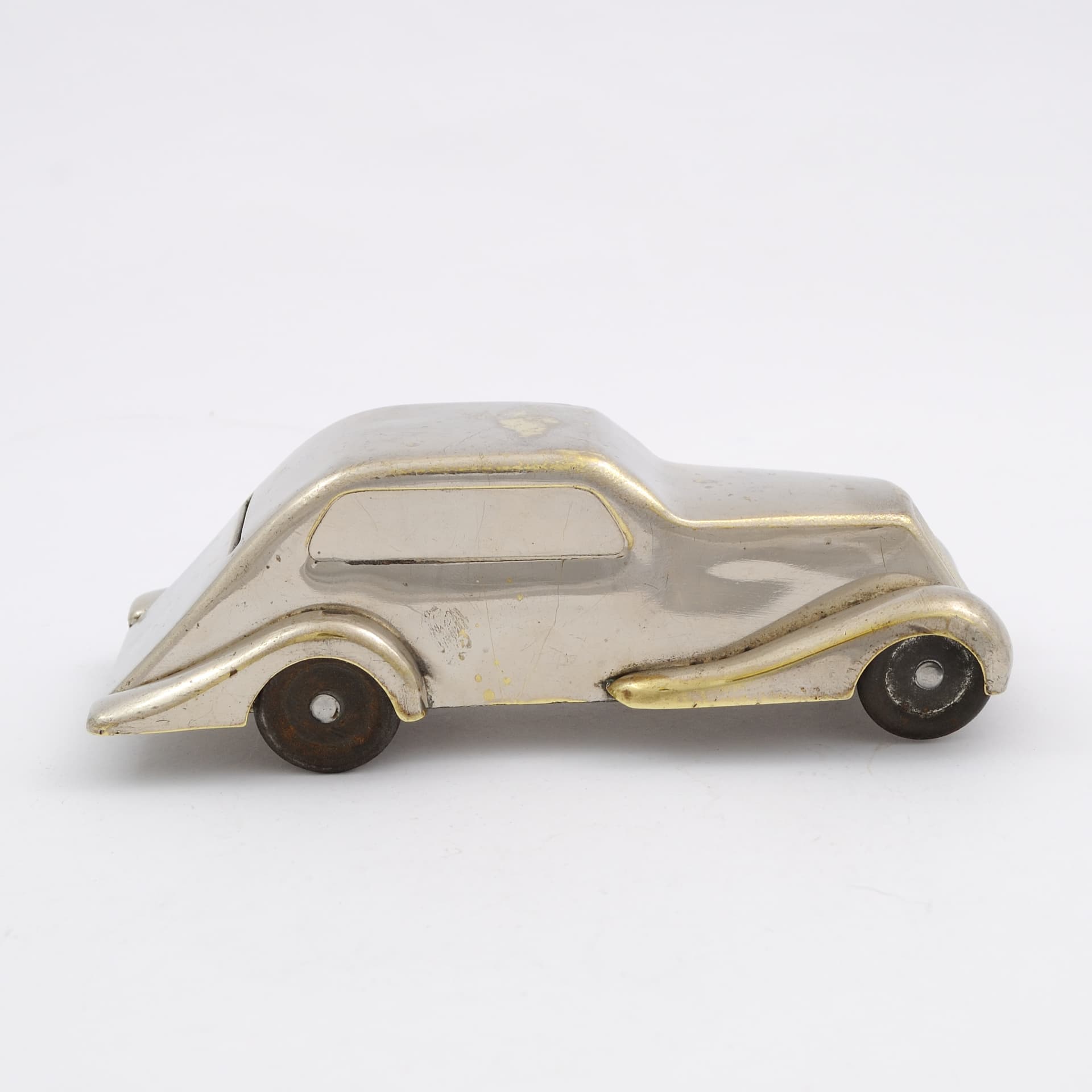 Skarbonka samochód, srebrny, mosiądz niklowany, stal, Kovoprace JTB, Czechosłowacja, lata 30. - 162342