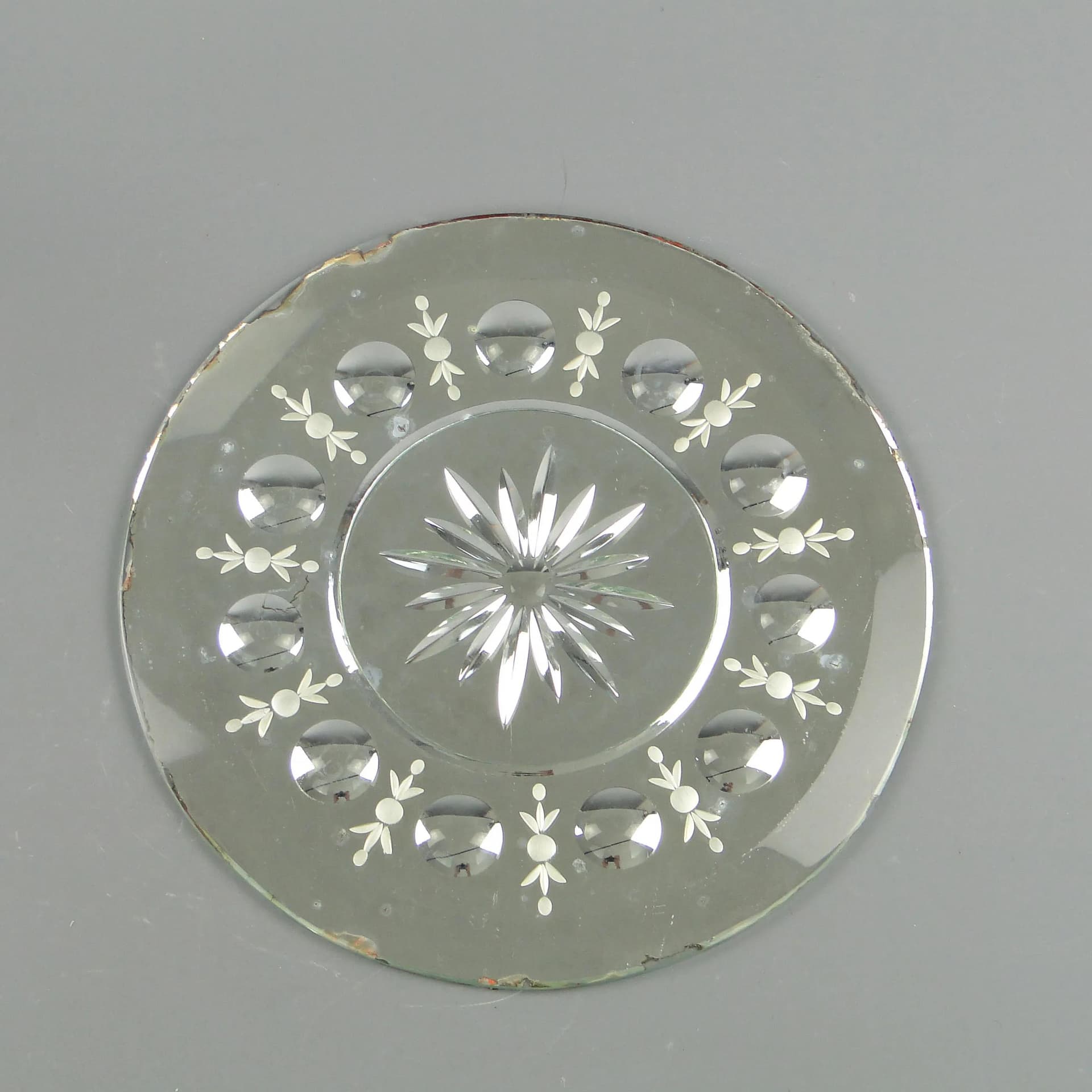 Round mirror, decorative, silver, Poland, 19th c. - 162858