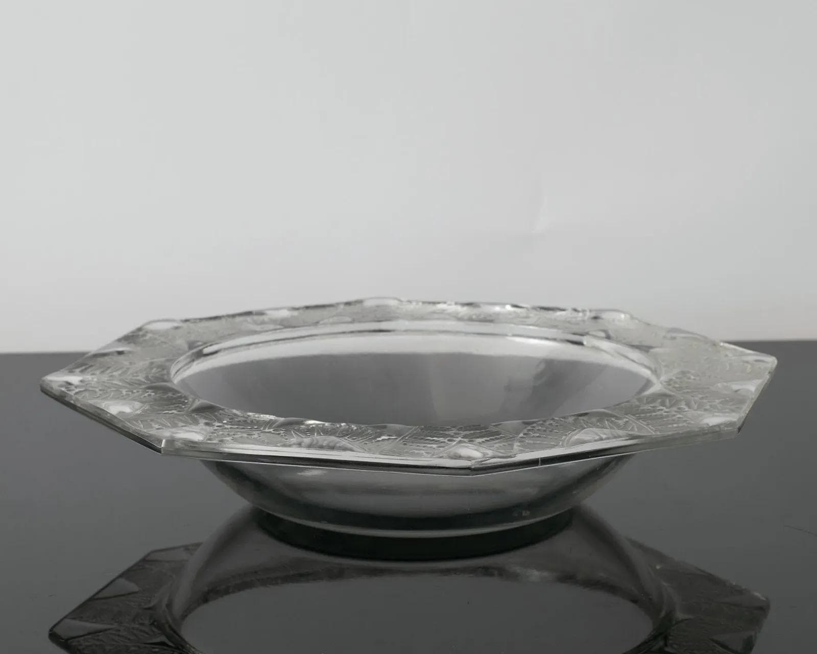 Misa Chantilly, szkło transparentny, proj. R. Lalique, Francja, lata 40. - 162190