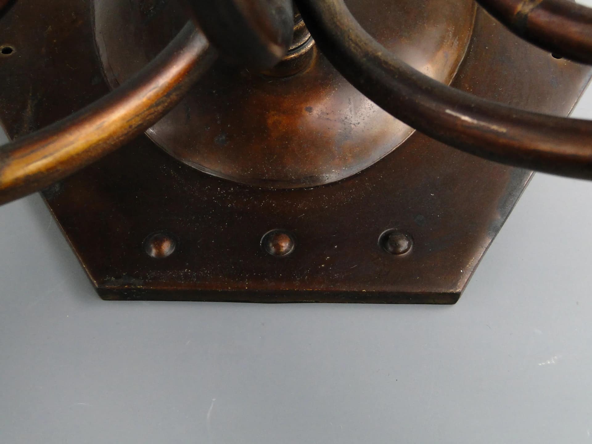 Para kinkietów secesyjnych, brąz – dark, mosiądz patynowany, Polska, początek XX w. - 162544