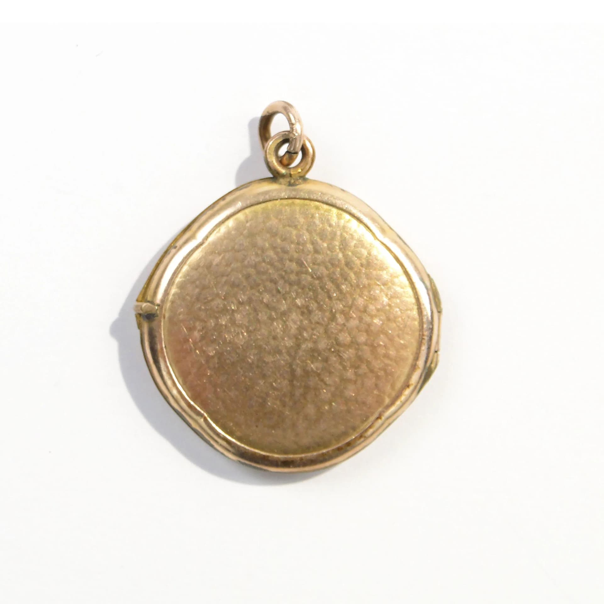 Sentimental locket, geometric Art Nouveau, gilt brass, ruby, Austria-Hungary, 19th c. - 162469