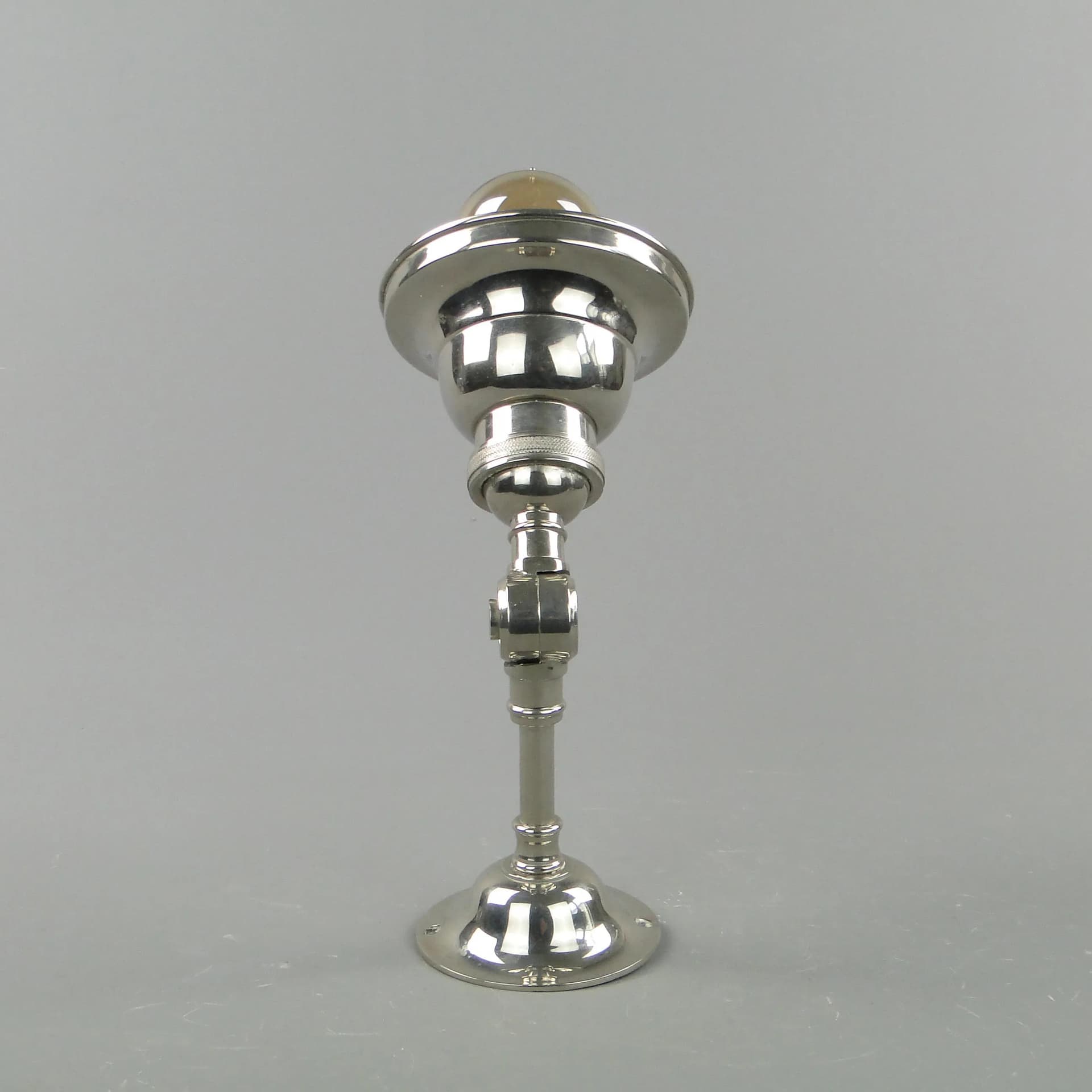 Wall sconce Art Deco, nickel-plated brass silver, United Kingdom, 1930s. - 162401