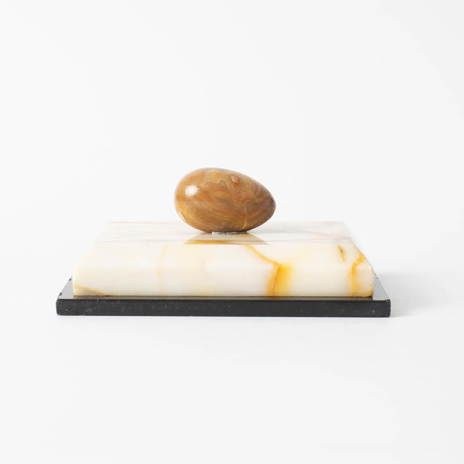 Paperweight Art Deco, black and beige marble, brown onyx, Poland, 1920s. - 164449