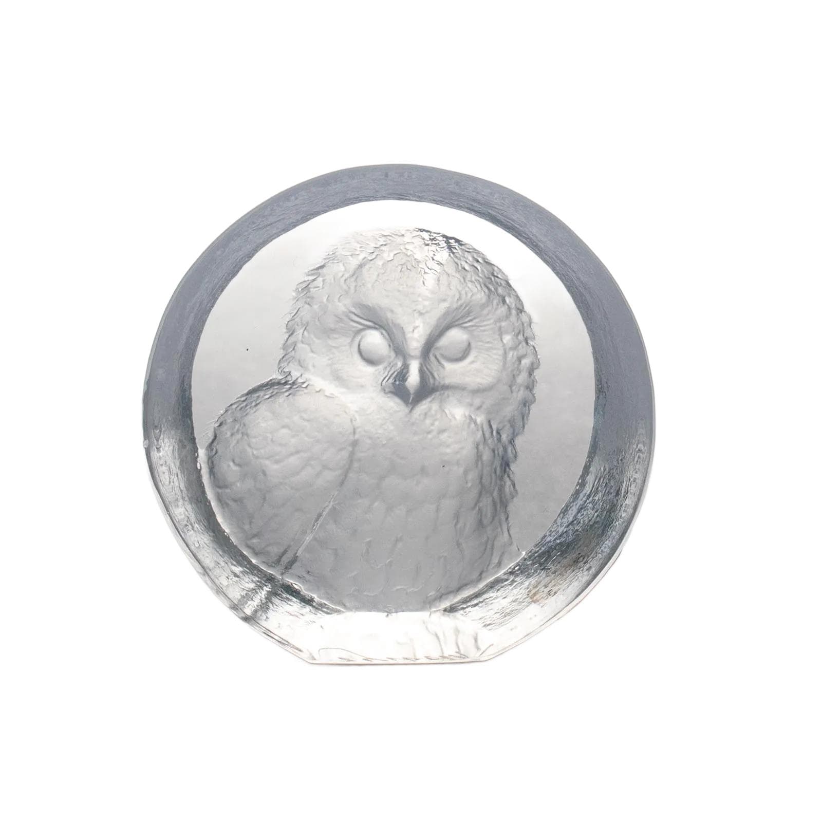 Sculpture Owl, transparent glass, by M. Jonasson, Maleras, Sweden, 1990s.
