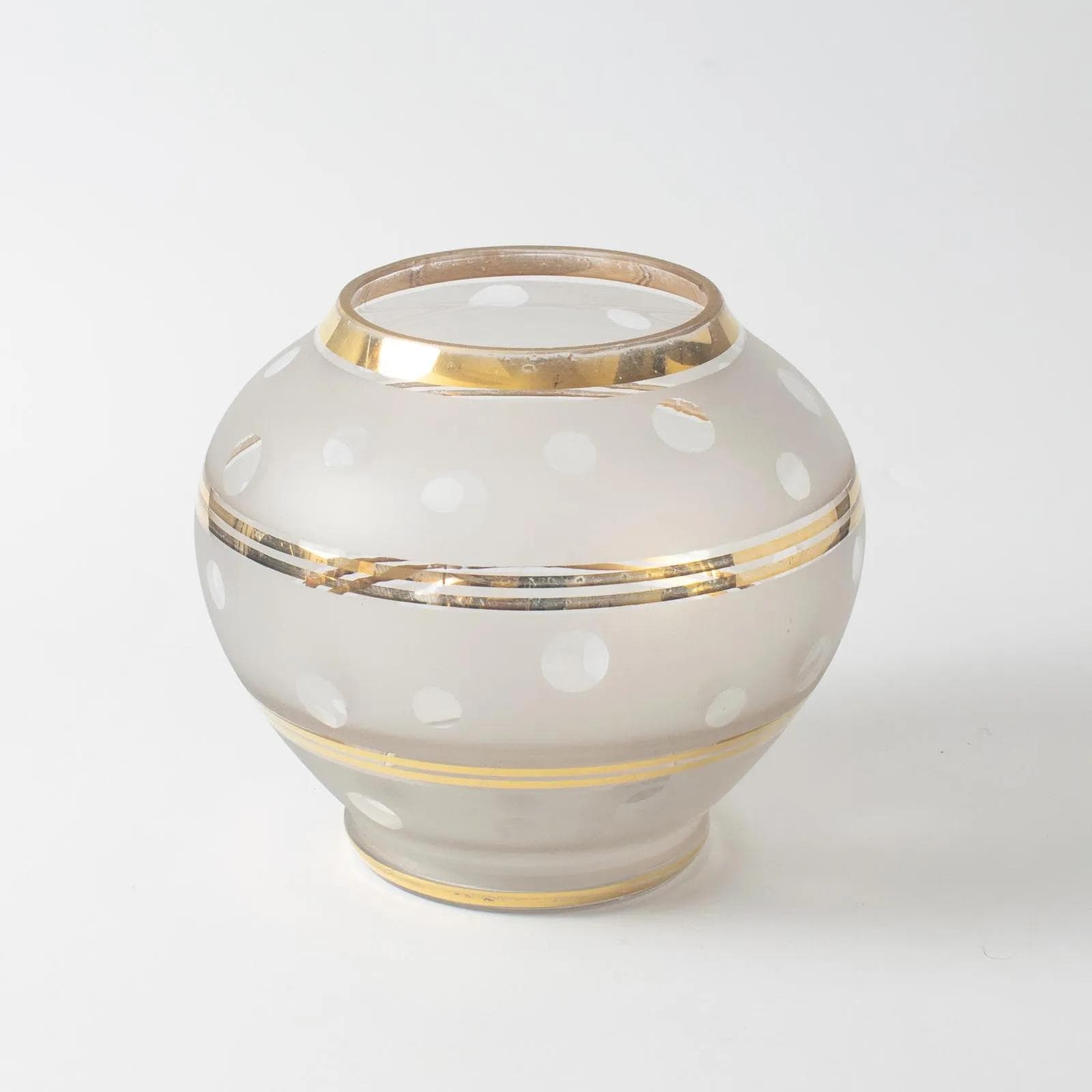 Vase Art Deco, ivory white glass, De Rupel, Belgium, 1940s. - 164594