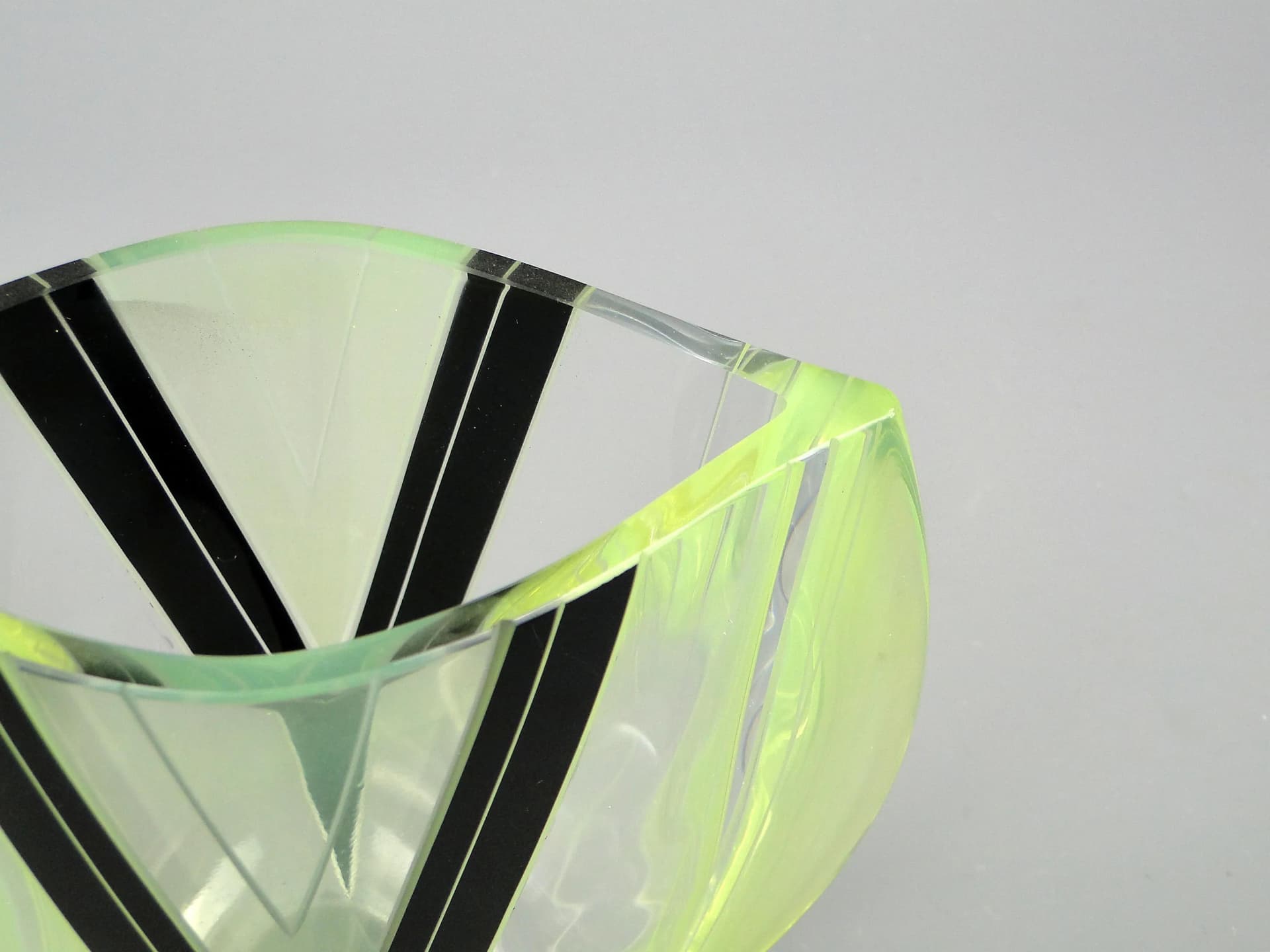 Vase Art Deco, transparent crystal, by K. Palda, Czechoslovakia, 1930s - 10710