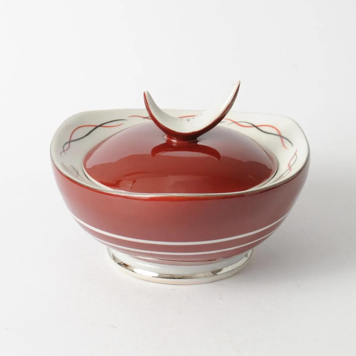 Bomboniera, porcelana czerwona, Spechtsbrunn, Niemcy, lata 60. - 164584