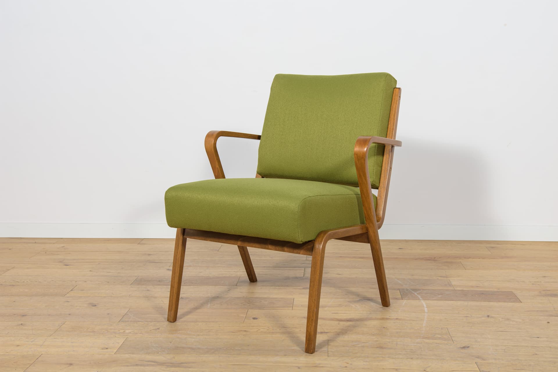 Armchair 53693, wood, green wool, by S. Selmanagic, Deutsche Werkstätten Hellerau, Germany, 1960s. - 166887