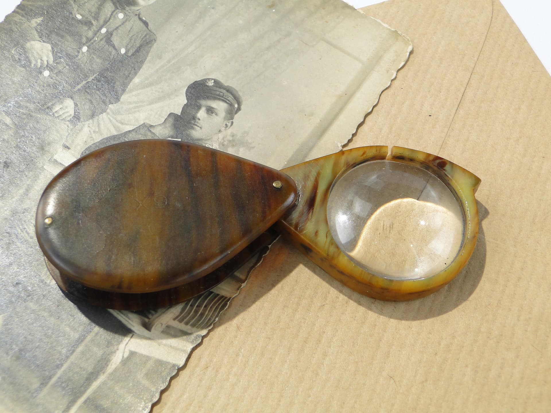 Szylkretowa lupa lata międzywojenne - 166997