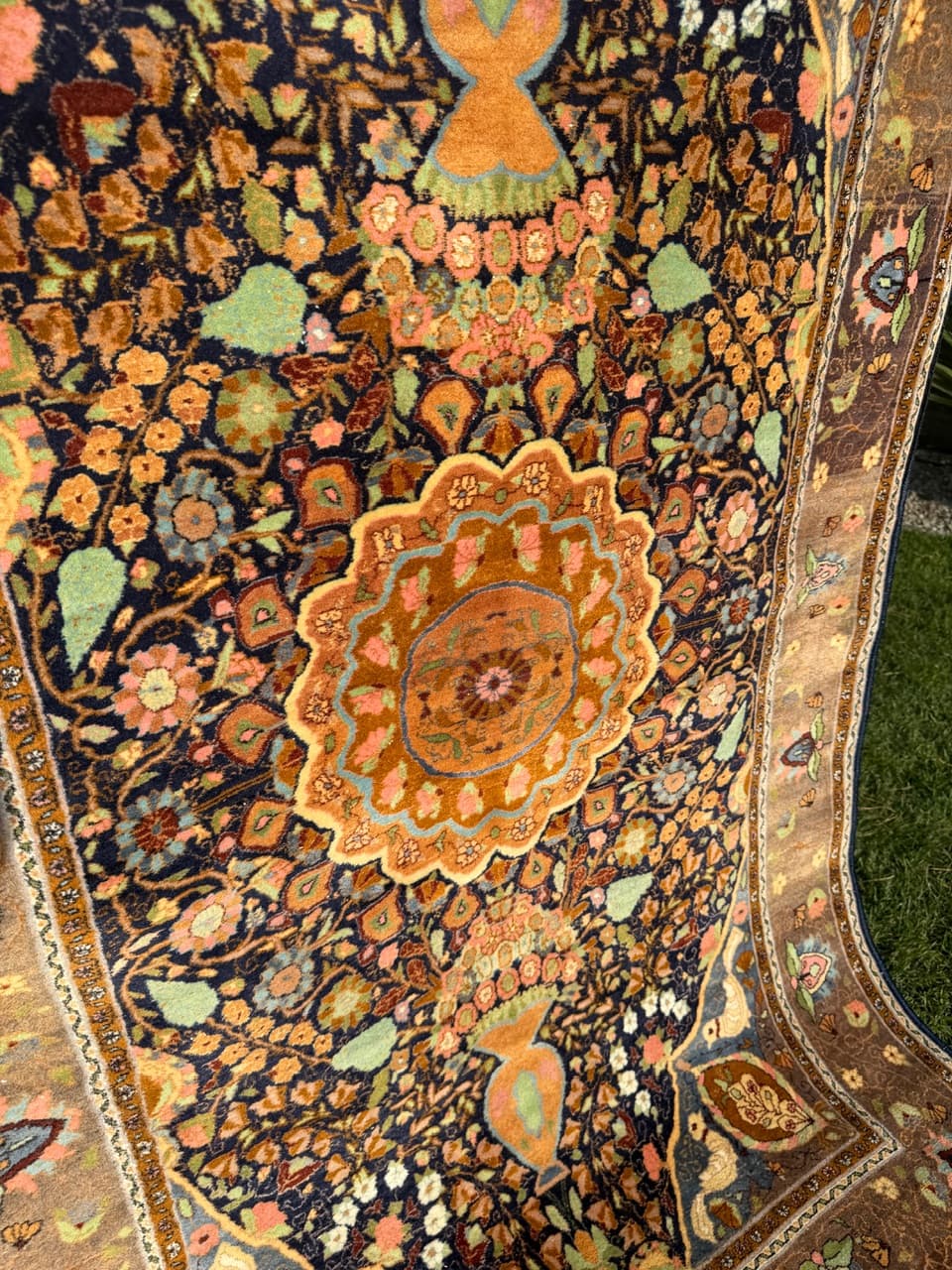 Rug Ghoum, multicolor wool, Iran, 1980s. - 167109