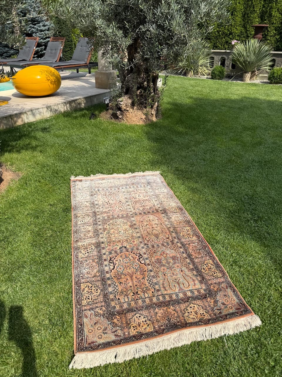 Rug Ghoum, beige silk, India - 167312